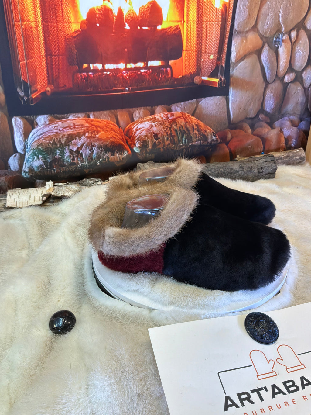 Slipper Les Gisèle pointure 8 femme – Sherling italien & cuir recyclé, pièce unique faite à la main au Québec