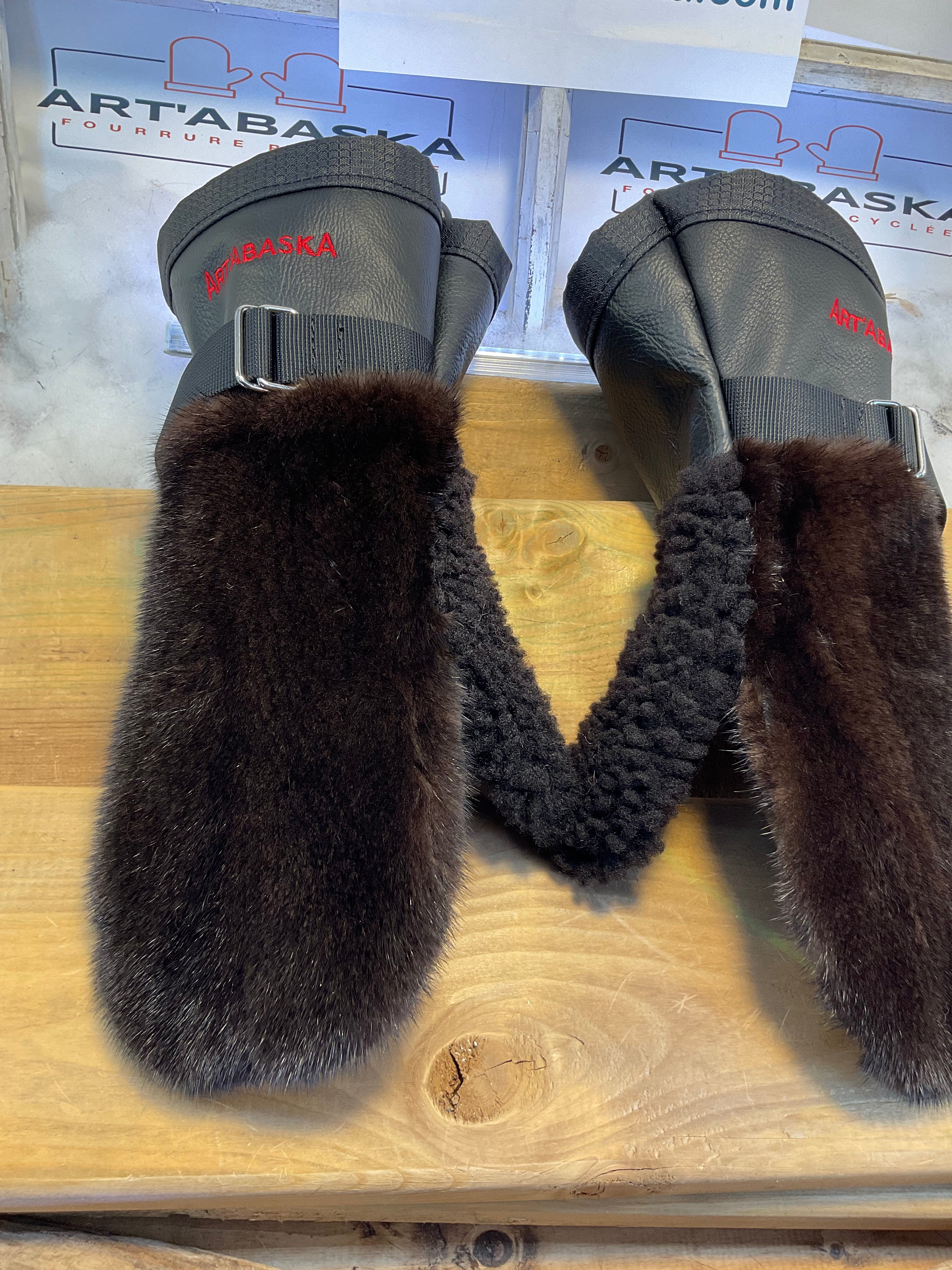 Carmen Mittens Medium all dark brown recycled mink & brown curly lamb thumb, black Italian leather, unique handmade piece Quebec