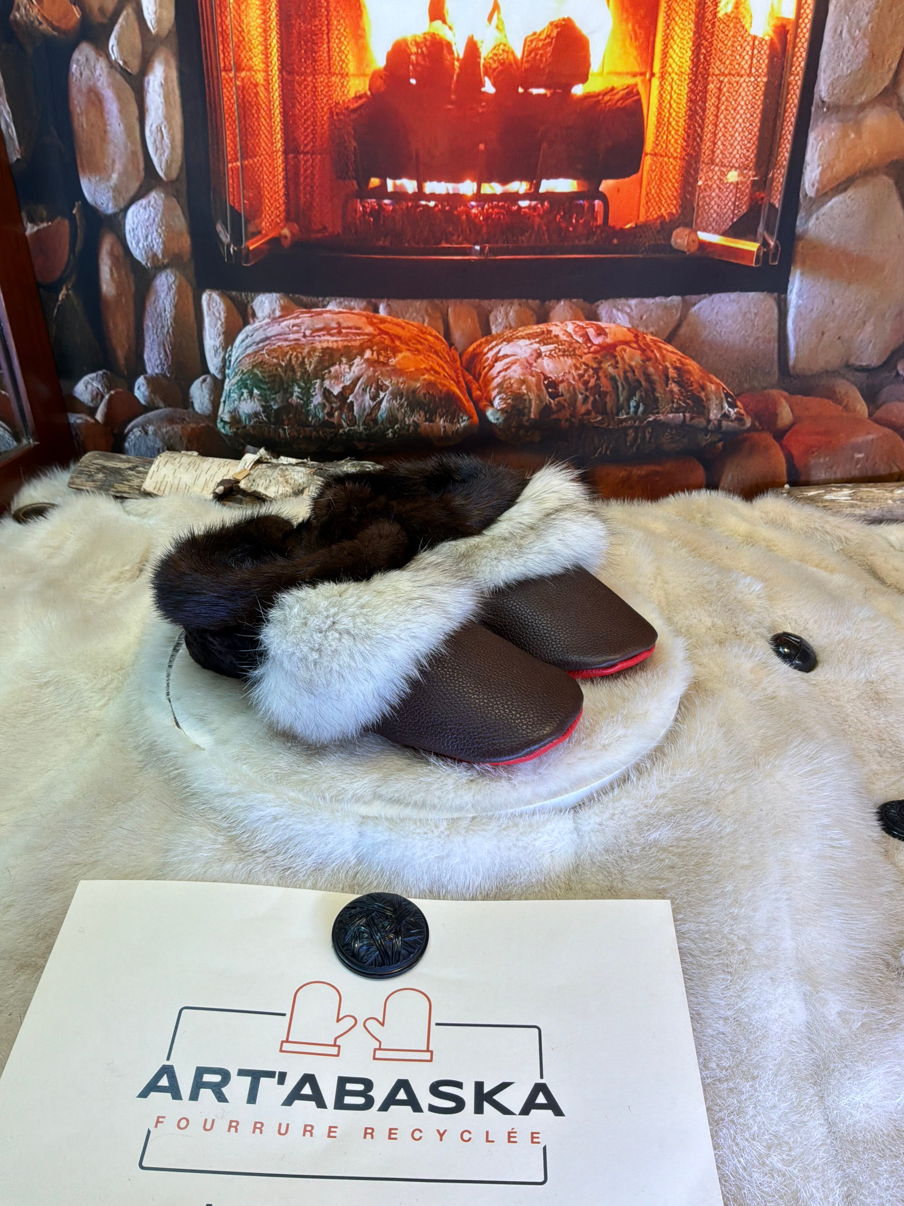 Slipper Dorilda pointure 6 femme – Sherling italien & cuir recyclé, pièce unique faite à la main au Québec