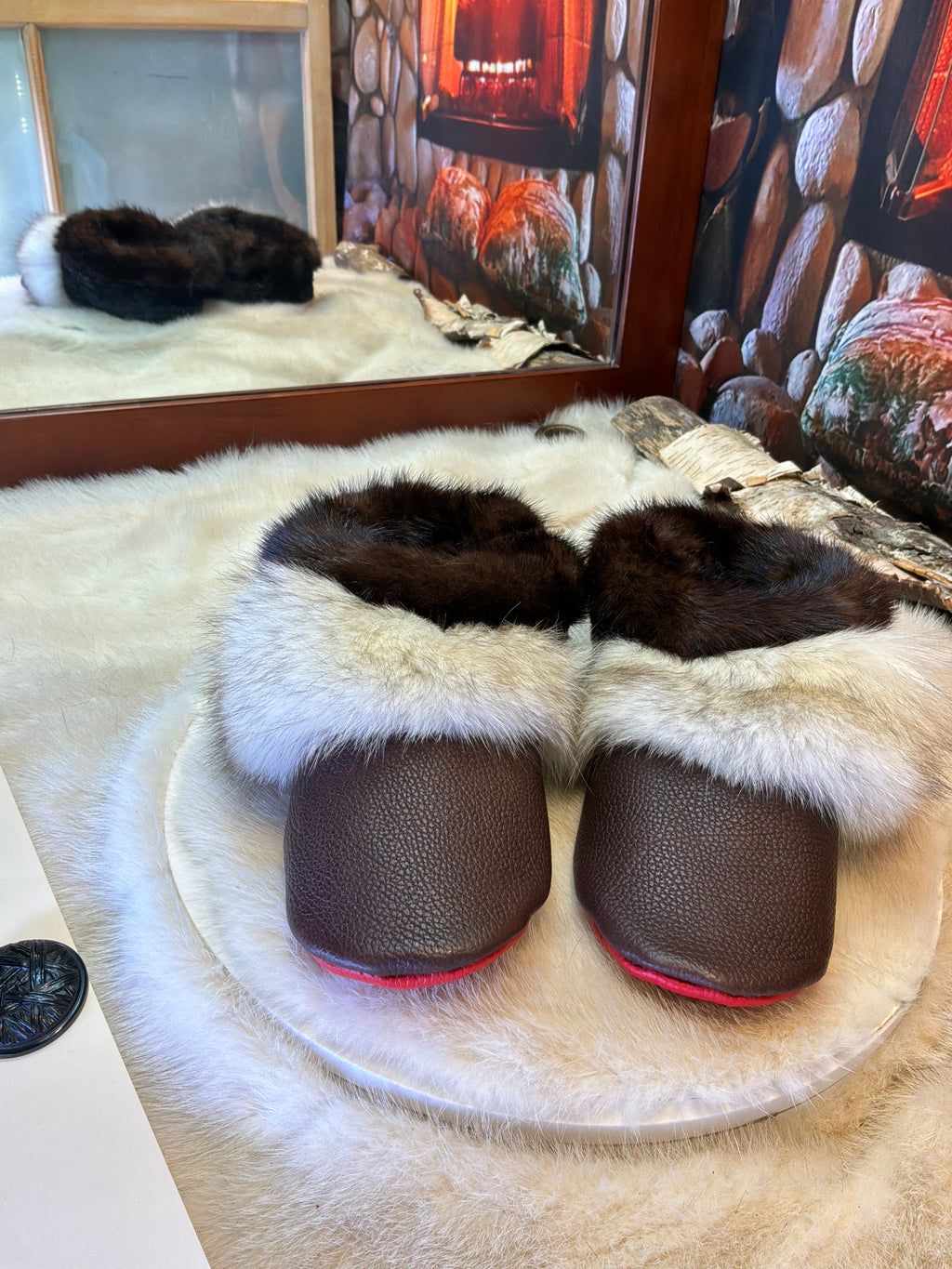 Slipper Dorilda pointure 6 femme – Sherling italien & cuir recyclé, pièce unique faite à la main au Québec