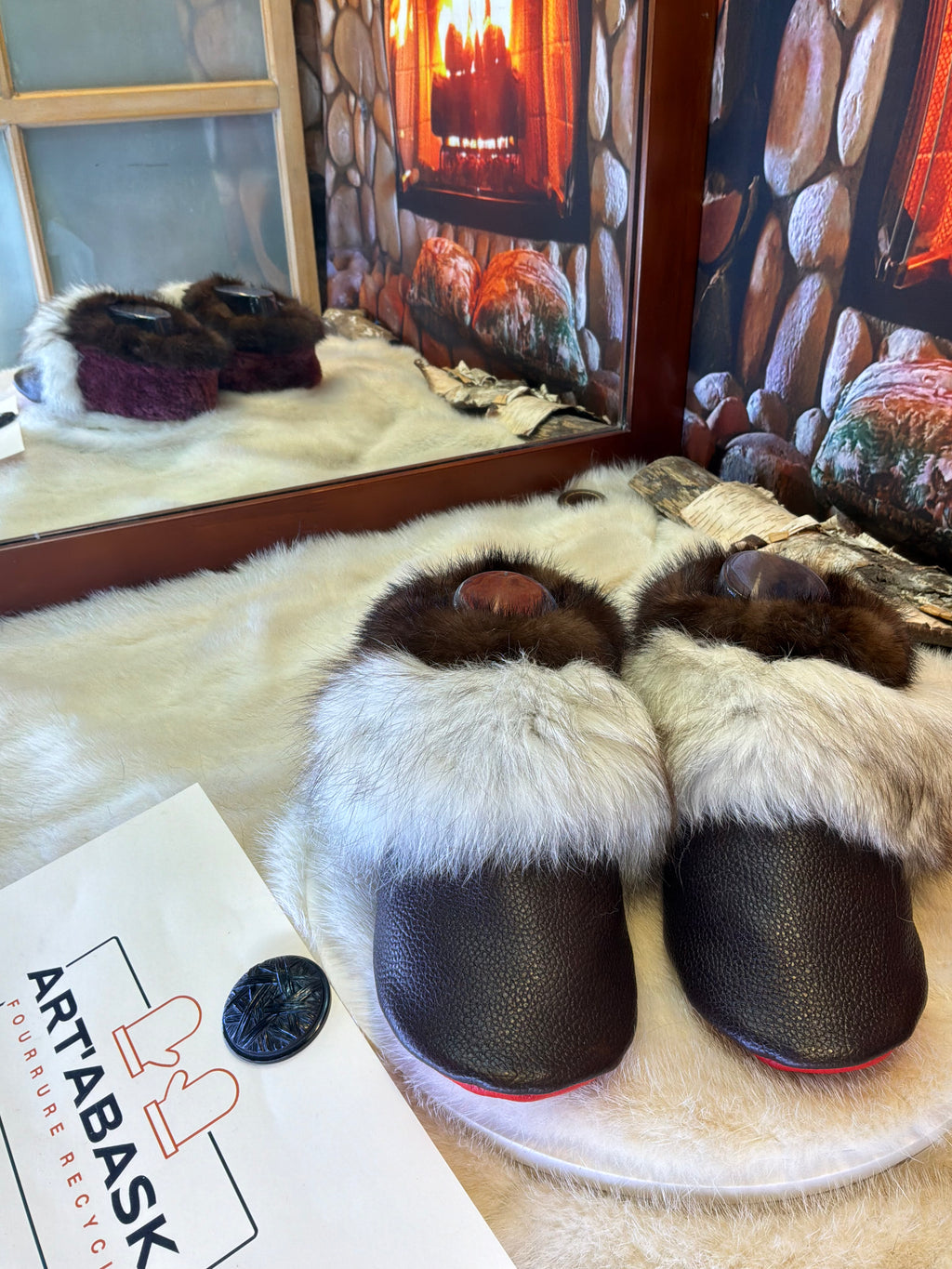Slipper Gisèle pointure 8 femme – Sherling italien & cuir recyclé, pièce unique faite à la main au Québec