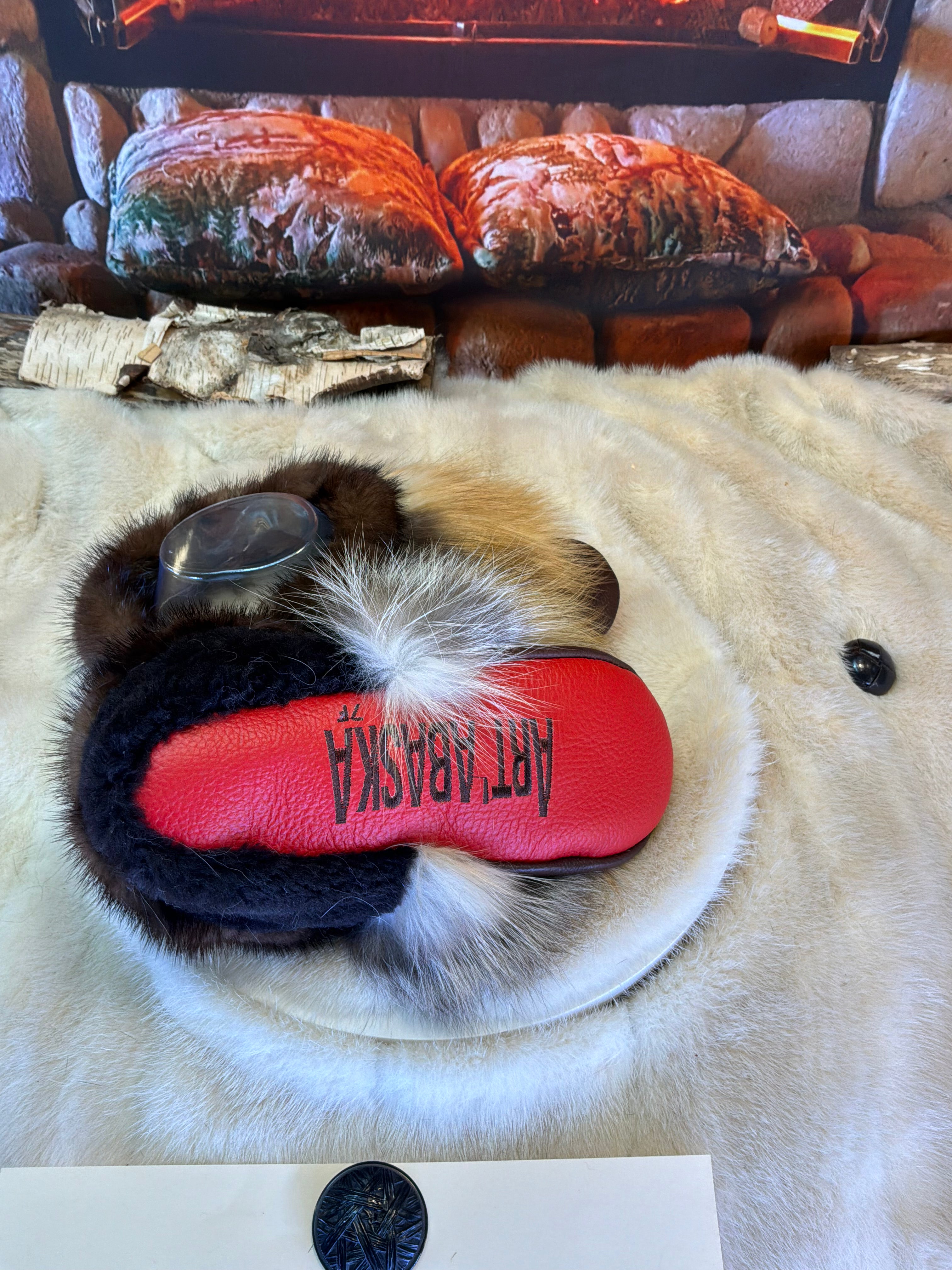 Slipper Diane pointure 7 femme – Sherling italien & cuir recyclé, pièce unique faite à la main au Québec
