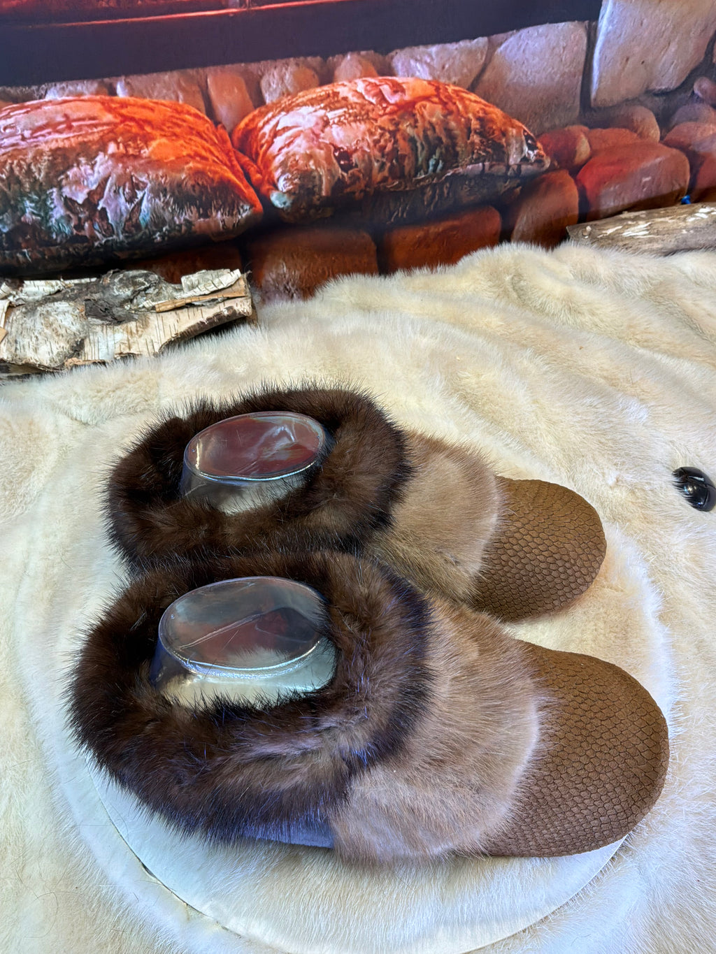 Slipper Aurore pointure 7 femme – Sherling italien & cuir recyclé, pièce unique faite à la main au Québec