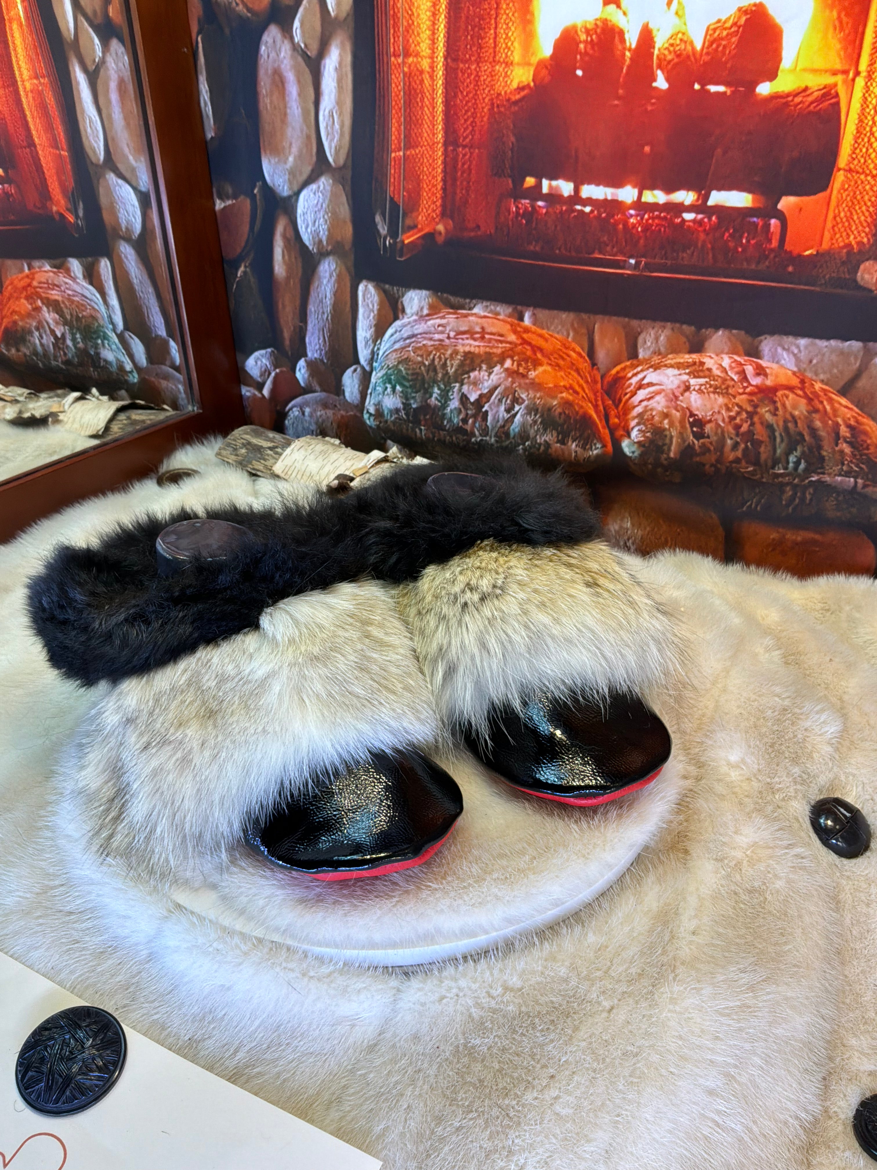 Slipper Marthe pointure 9 femme – Sherling italien & cuir recyclé, pièce unique faite à la main au Québec