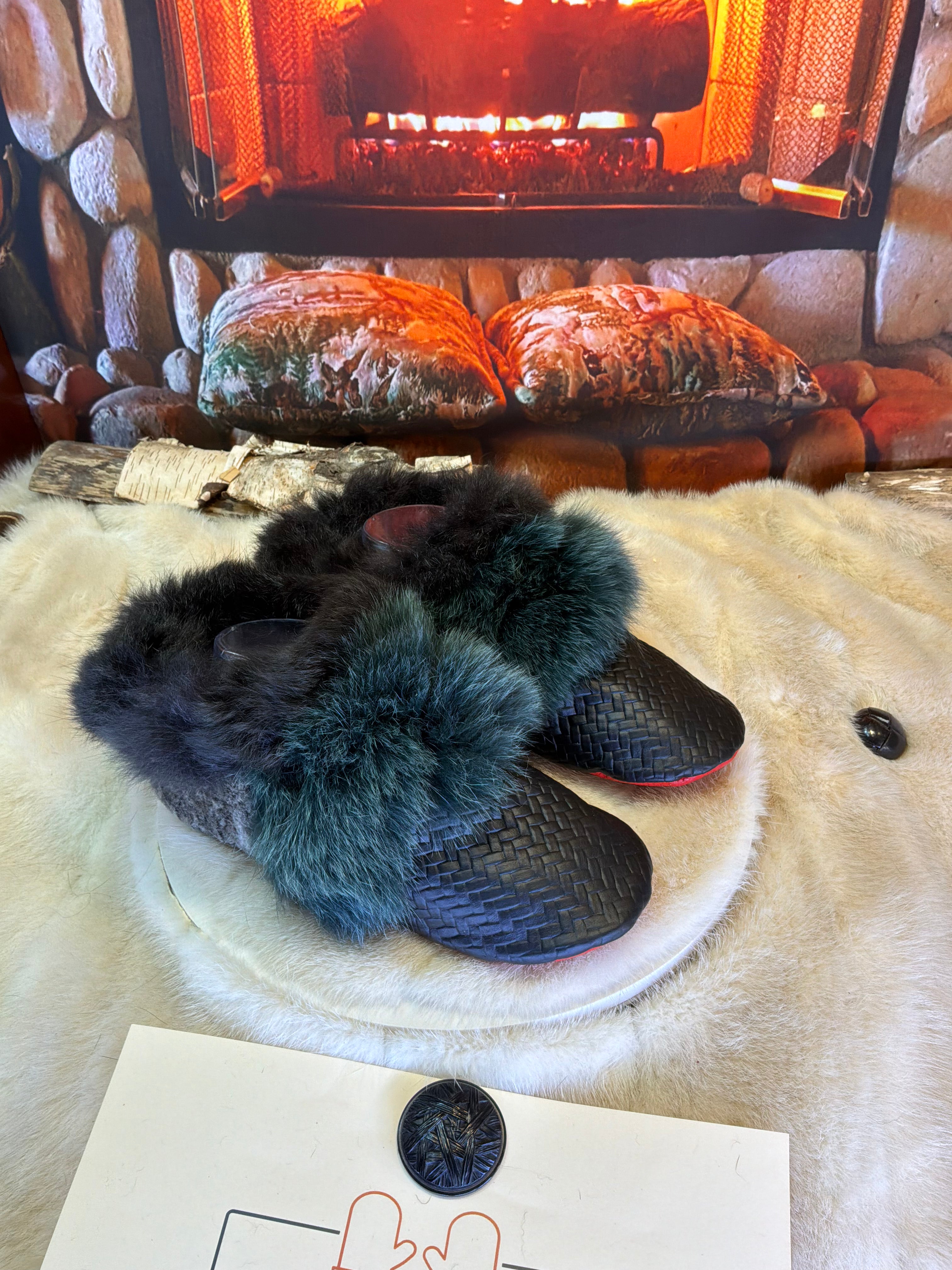 Slipper Mariette pointure 8 femme – Sherling italien & cuir recyclé, pièce unique faite à la main au Québec