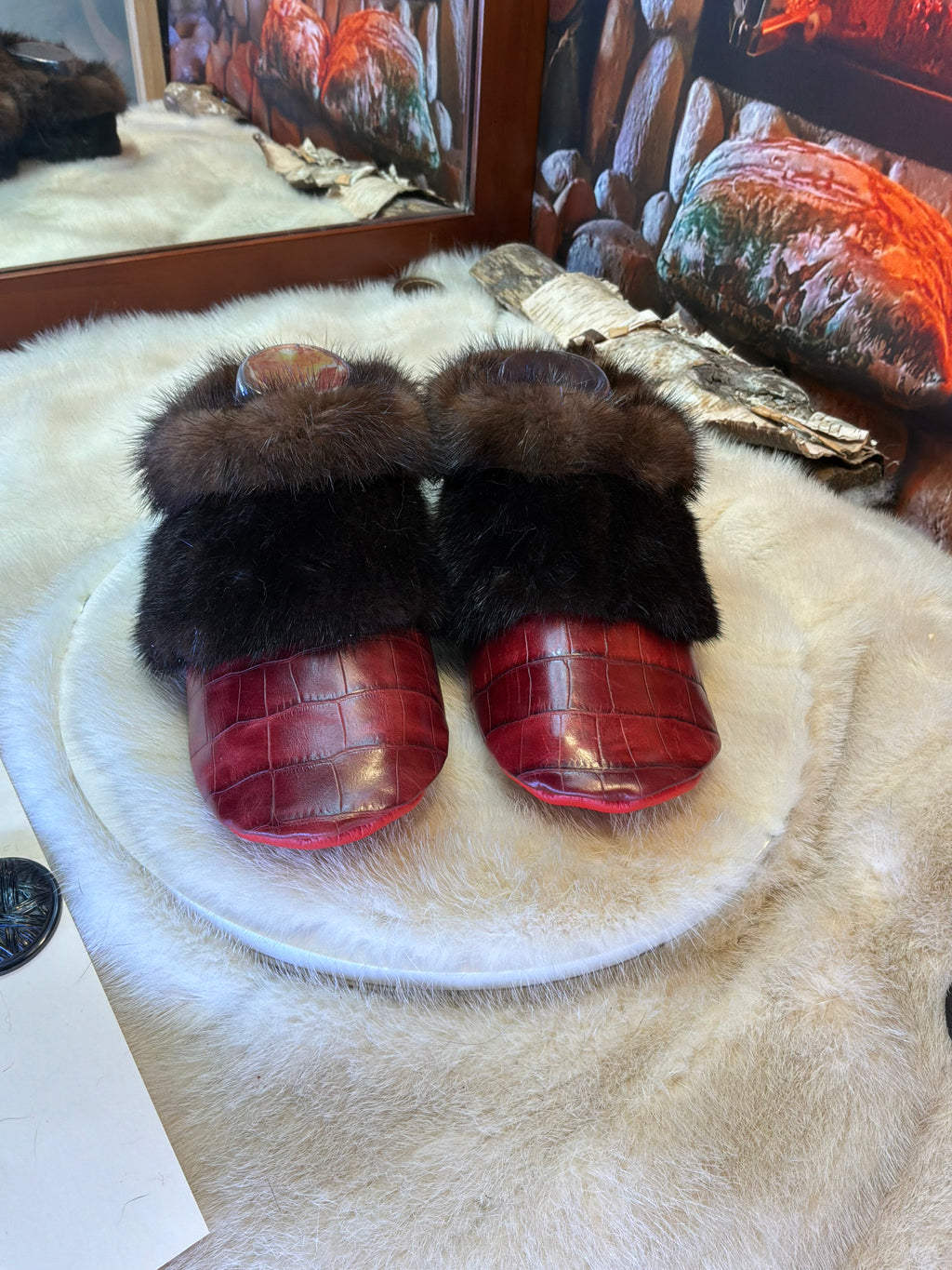 Slipper Clémence pointure 7 femme – Sherling italien & cuir recyclé, pièce unique faite à la main au Québec