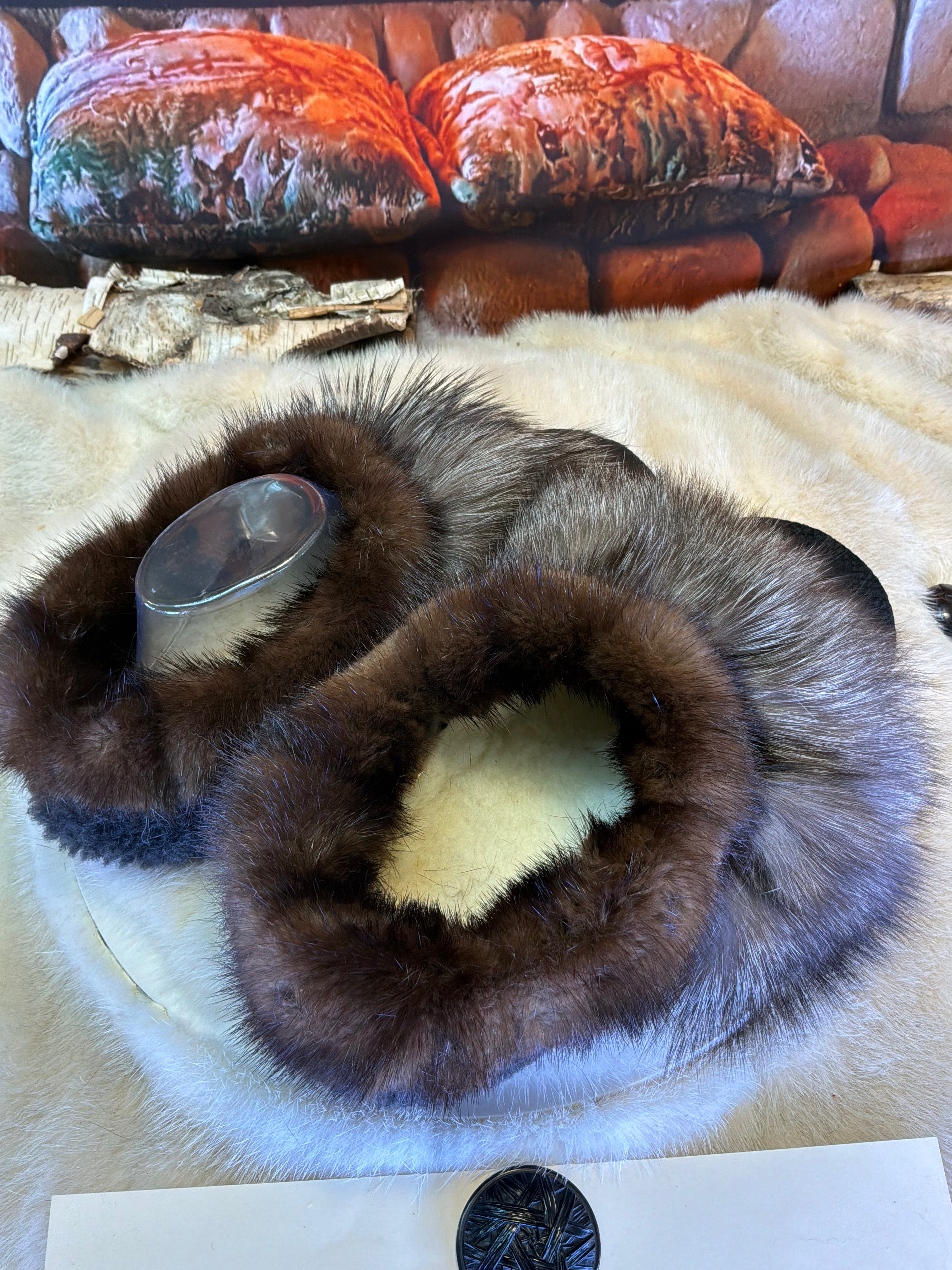 Slipper Irène pointure 10 femme – Sherling italien & cuir recyclé, pièce unique faite à la main au Québec