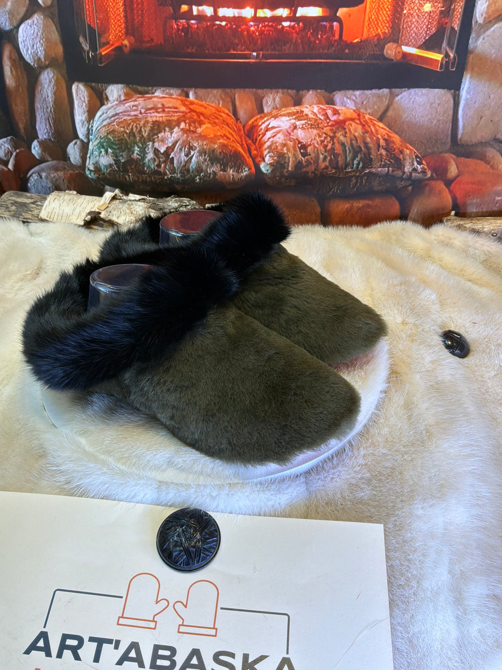 Slipper Simone pointure 7 femme – Sherling italien & cuir recyclé, pièce unique faite à la main au Québec