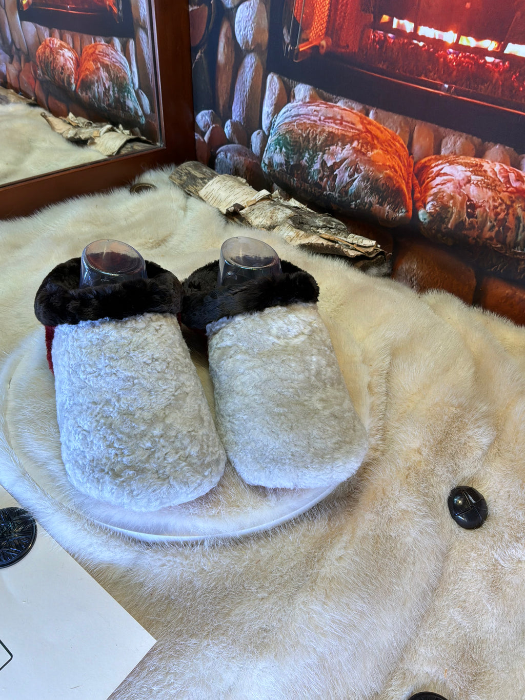 Slipper Irma pointure 7 femme – Sherling italien & cuir recyclé, pièce unique faite à la main au Québec