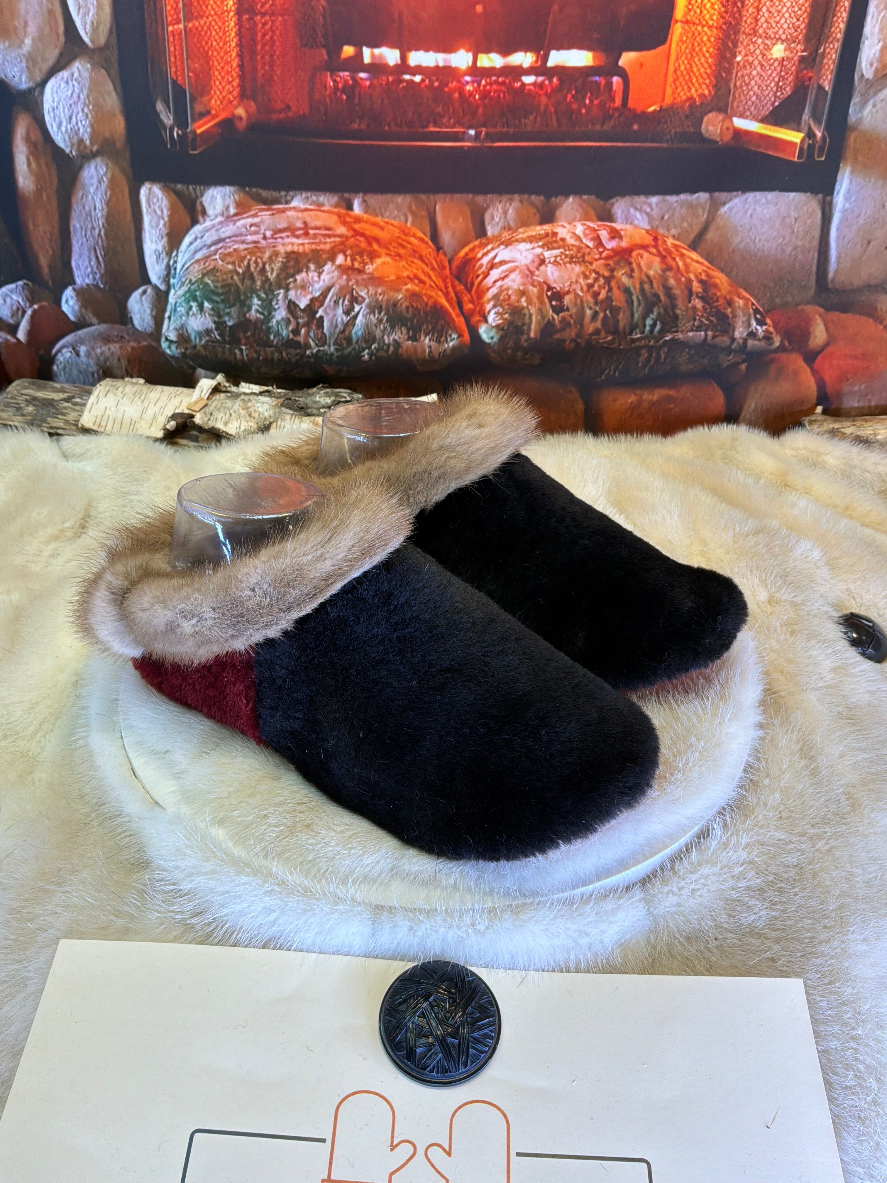 Slipper Rita pointure 7 femme – Sherling italien & cuir recyclé, pièce unique faite à la main au Québec