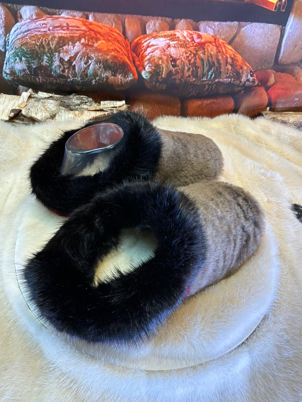 Slipper Pierrette pointure 7 femme – Sherling italien & cuir recyclé, pièce unique faite à la main au Québec