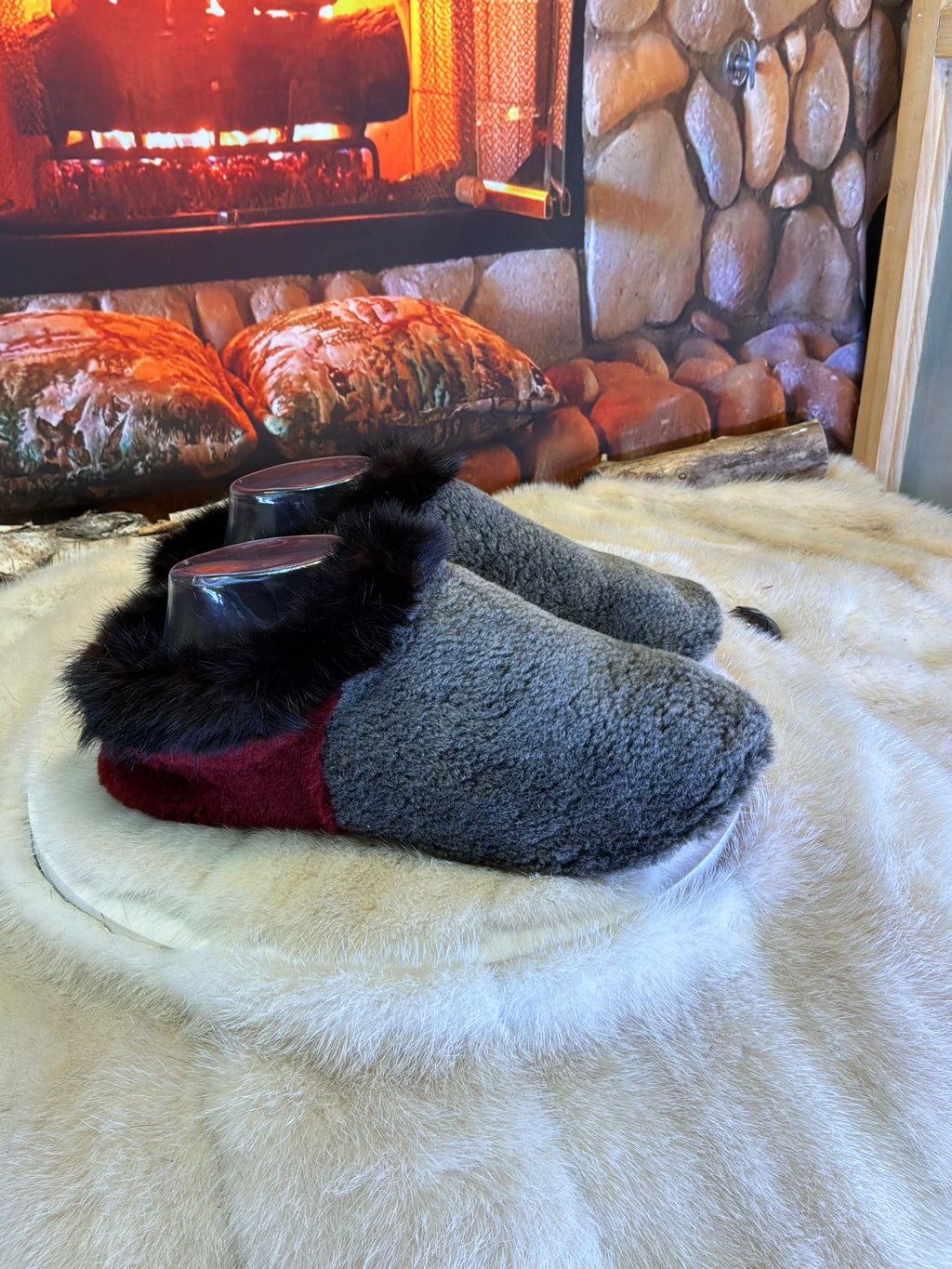 Slipper Johanne pointure 7 femme – Sherling italien & cuir recyclé, pièce unique faite à la main au Québec