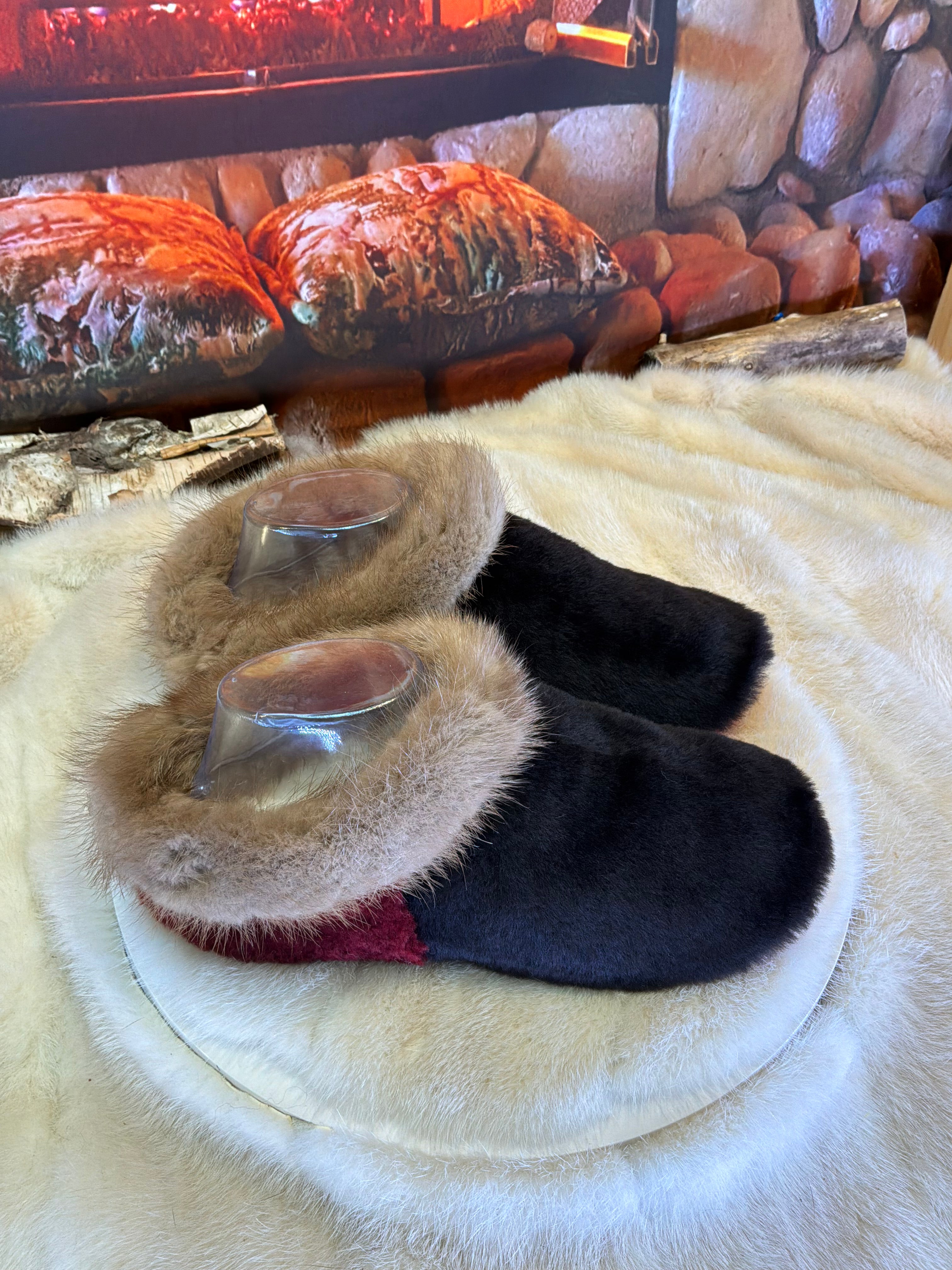 Slipper Adèle pointure 7 femme – Sherling italien & cuir recyclé, pièce unique faite à la main au Québec