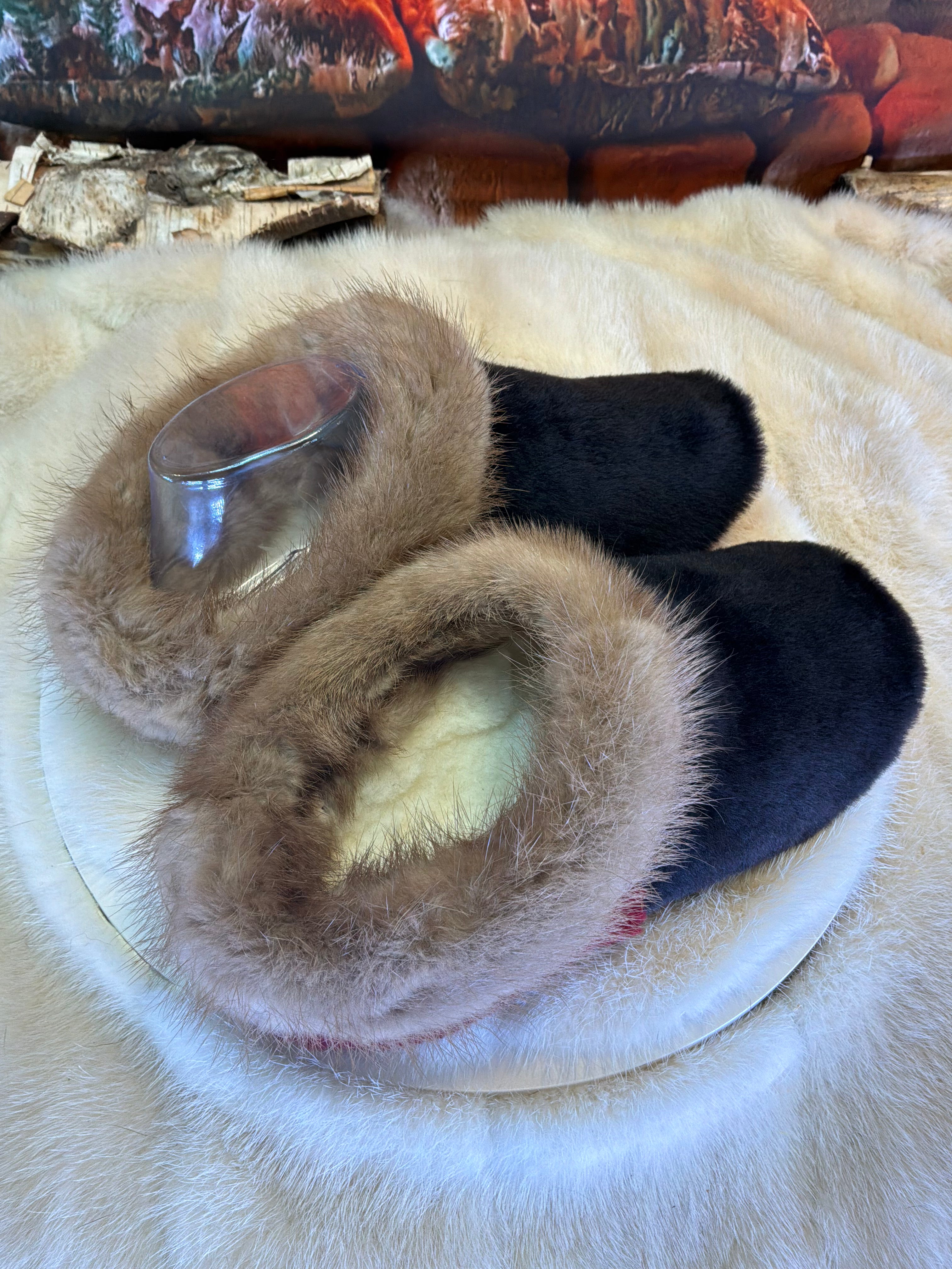 Slipper Adèle pointure 7 femme – Sherling italien & cuir recyclé, pièce unique faite à la main au Québec