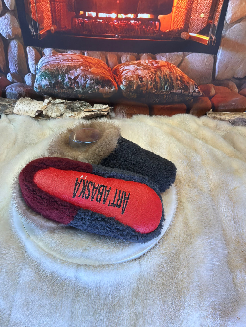 Slipper Régine pointure 7 femme – Sherling italien & cuir recyclé, pièce unique faite à la main au Québec