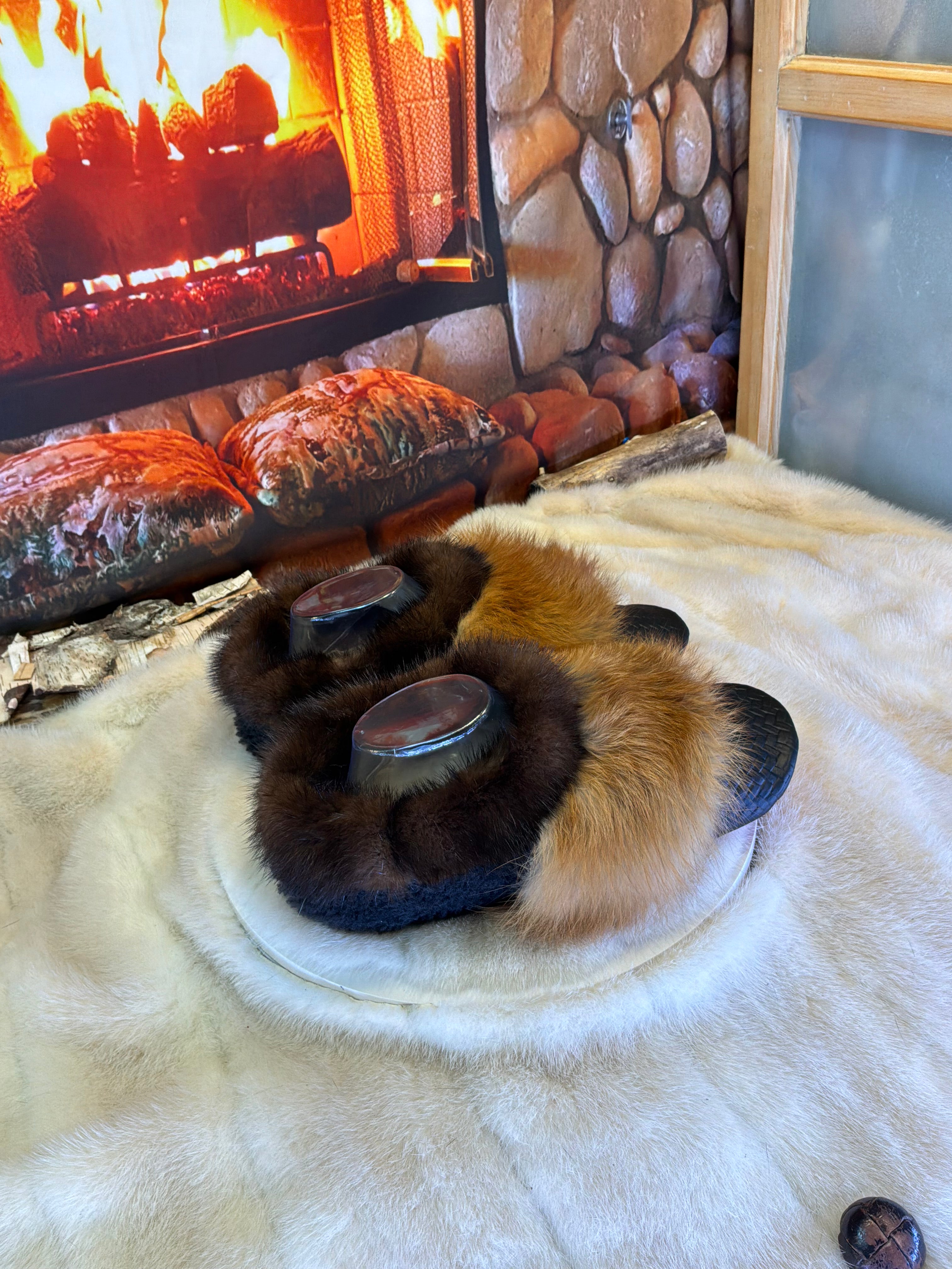 Slipper Rollande pointure 10 femme – Sherling italien & cuir recyclé, pièce unique faite à la main au Québec