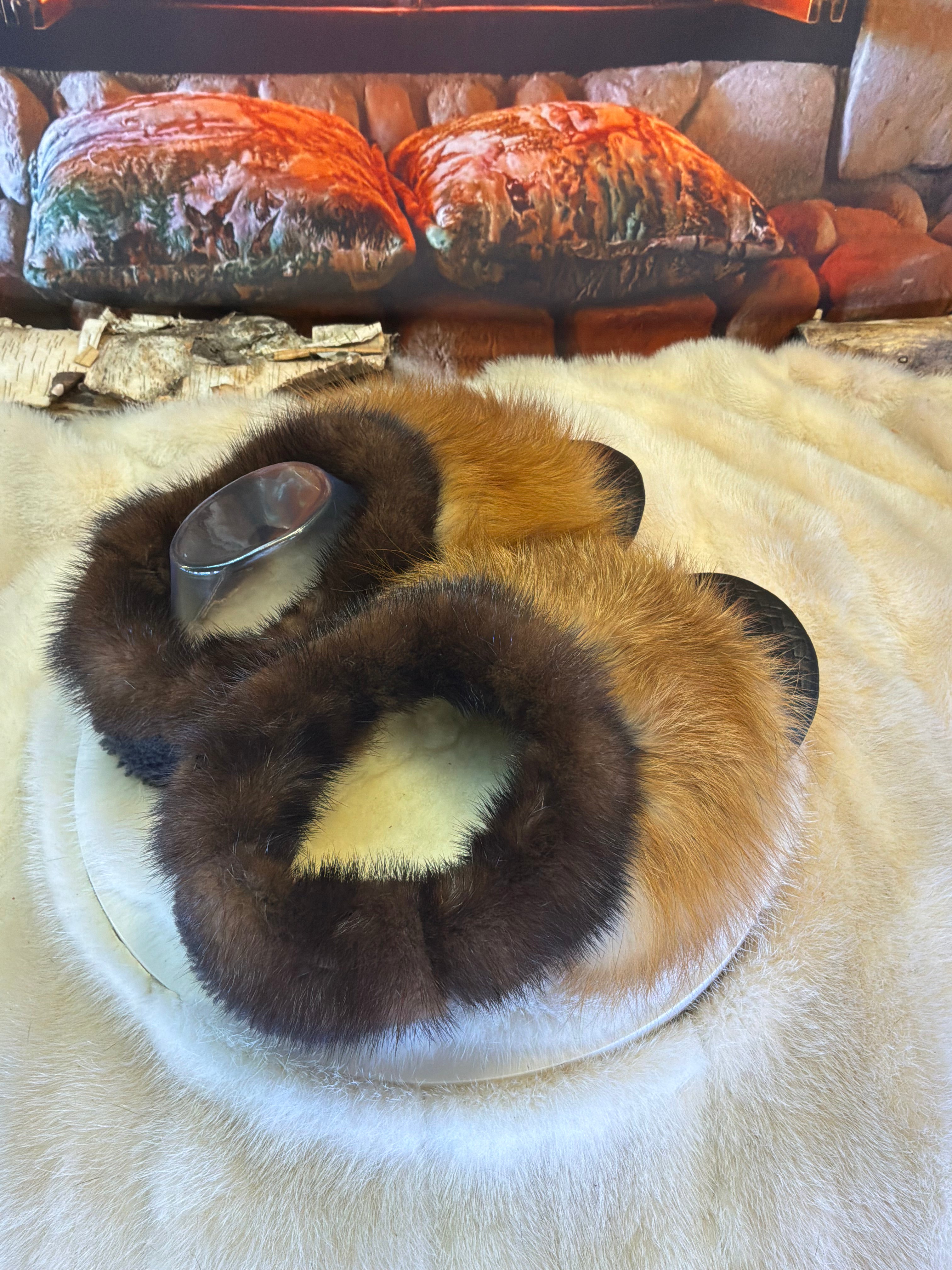 Slipper Rollande pointure 10 femme – Sherling italien & cuir recyclé, pièce unique faite à la main au Québec