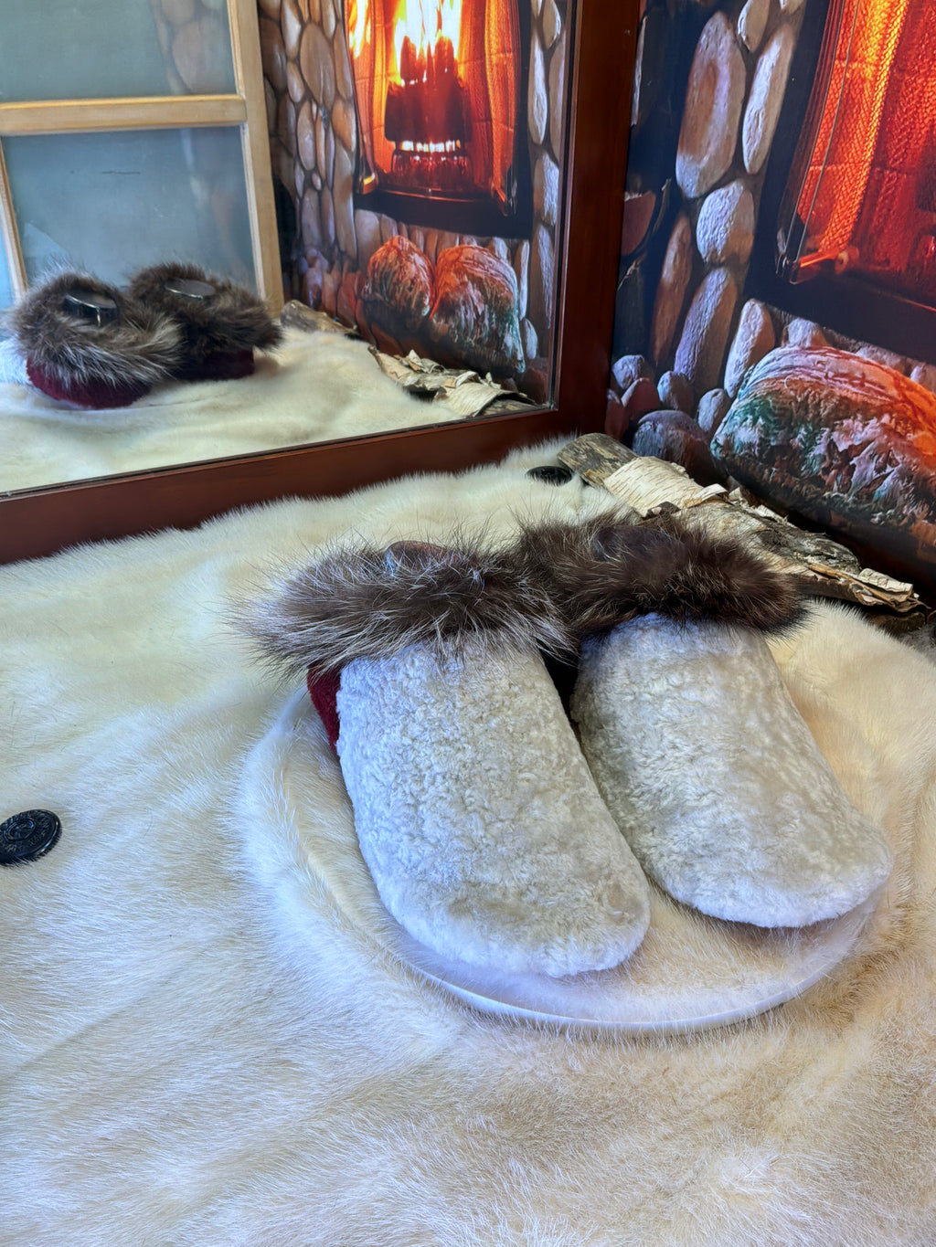 Slipper Ginette pointure 8 femme – Sherling italien & cuir recyclé, pièce unique faite à la main au Québec