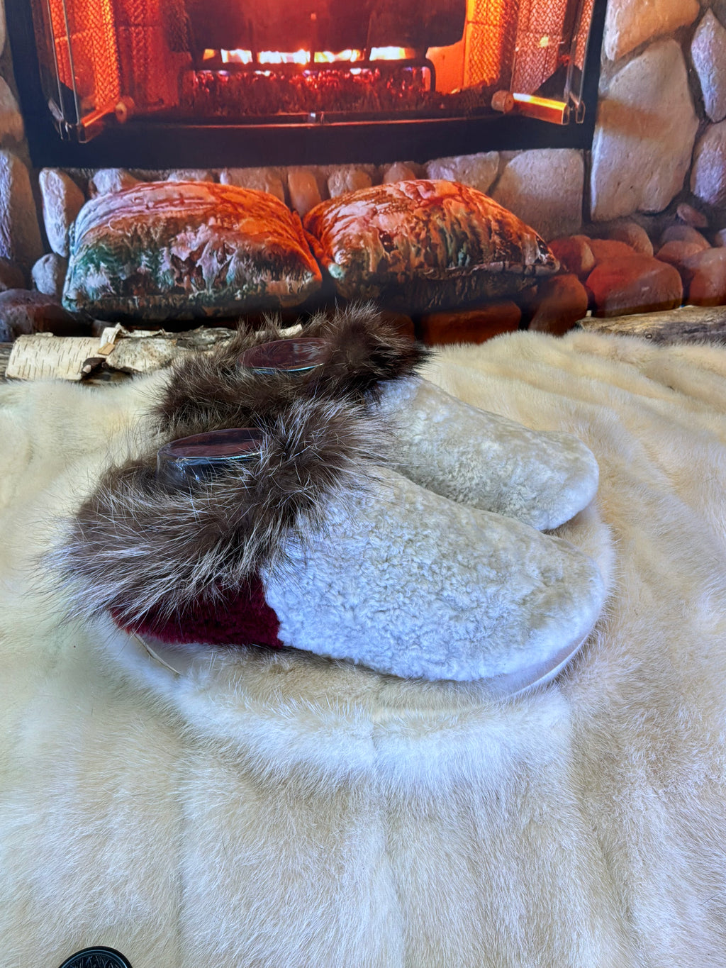 Slipper Ginette pointure 8 femme – Sherling italien & cuir recyclé, pièce unique faite à la main au Québec