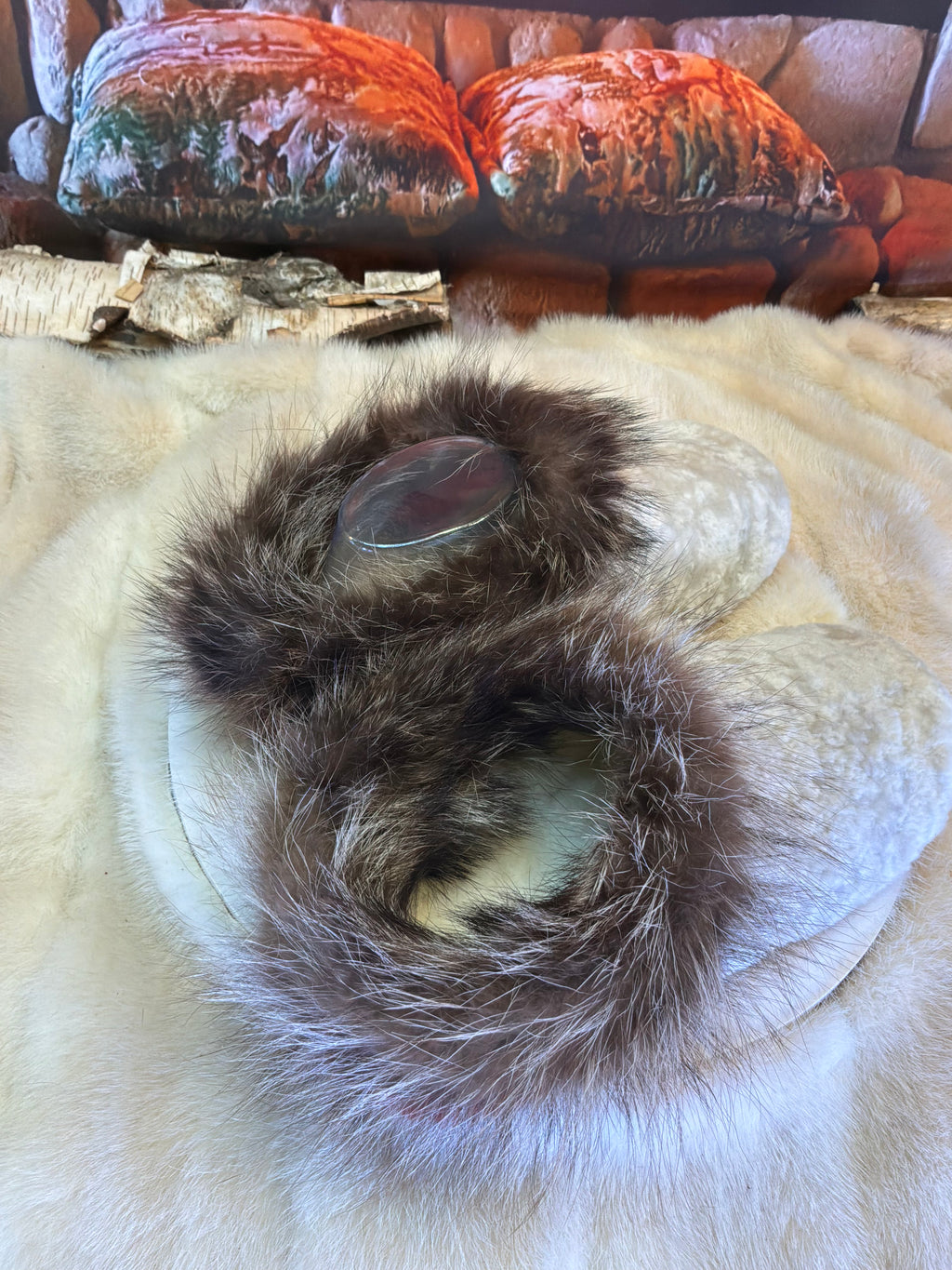 Slipper Ginette pointure 8 femme – Sherling italien & cuir recyclé, pièce unique faite à la main au Québec