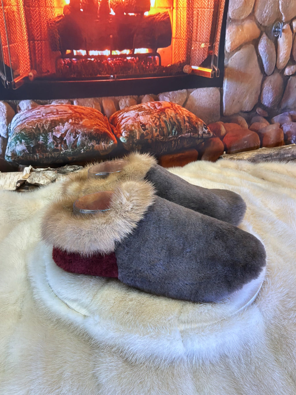 Slipper Rachelle pointure 8 femme – Sherling italien & cuir recyclé, pièce unique faite à la main au Québec