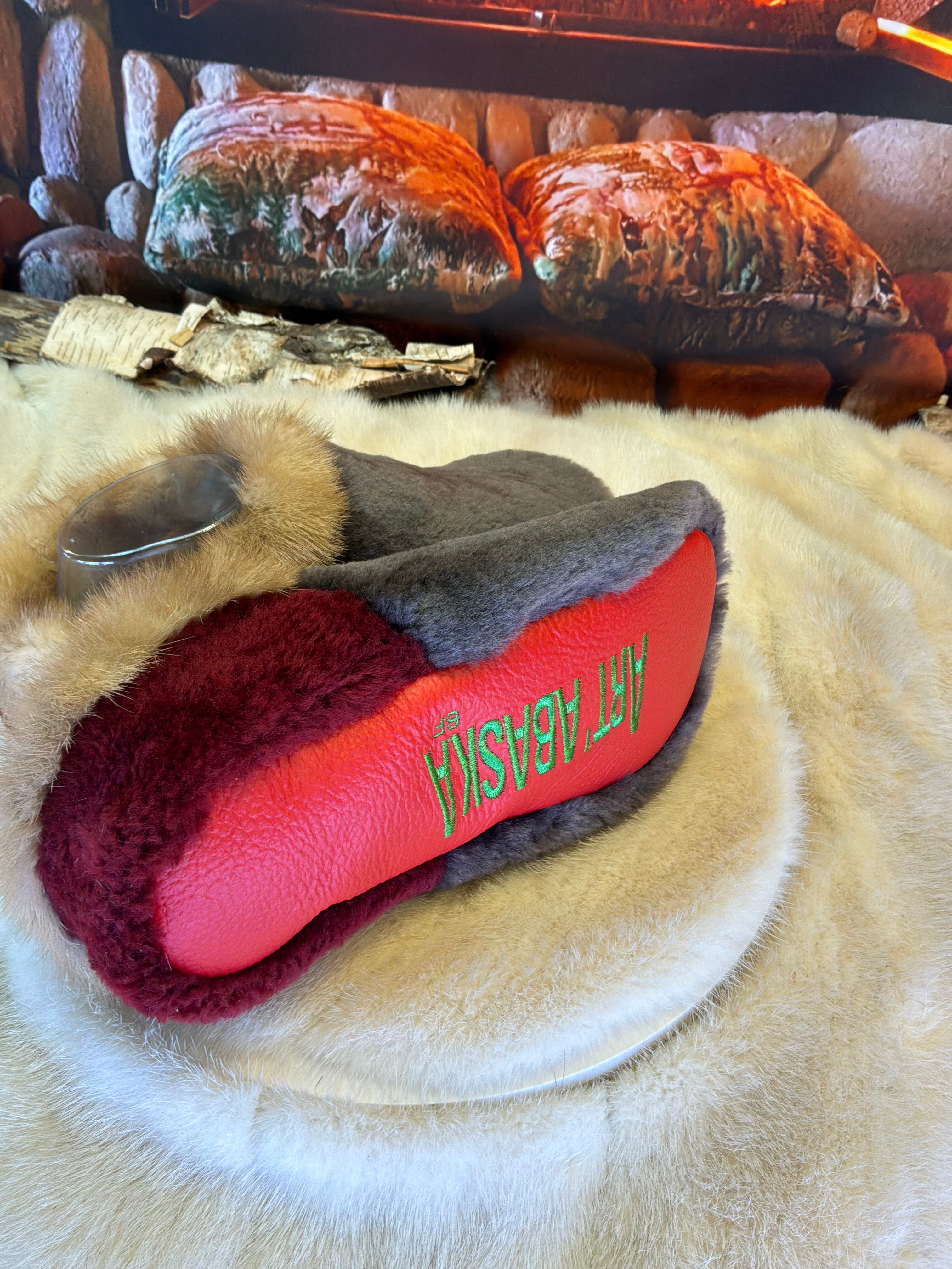 Slipper Rachelle pointure 8 femme – Sherling italien & cuir recyclé, pièce unique faite à la main au Québec
