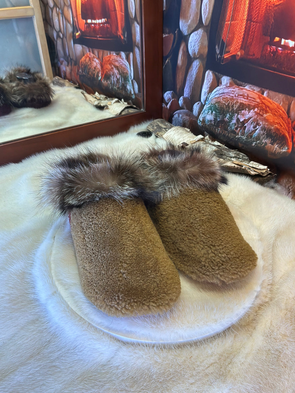 Slipper Sylvie pointure 8 femme – Sherling italien & cuir recyclé, pièce unique faite à la main au Québec