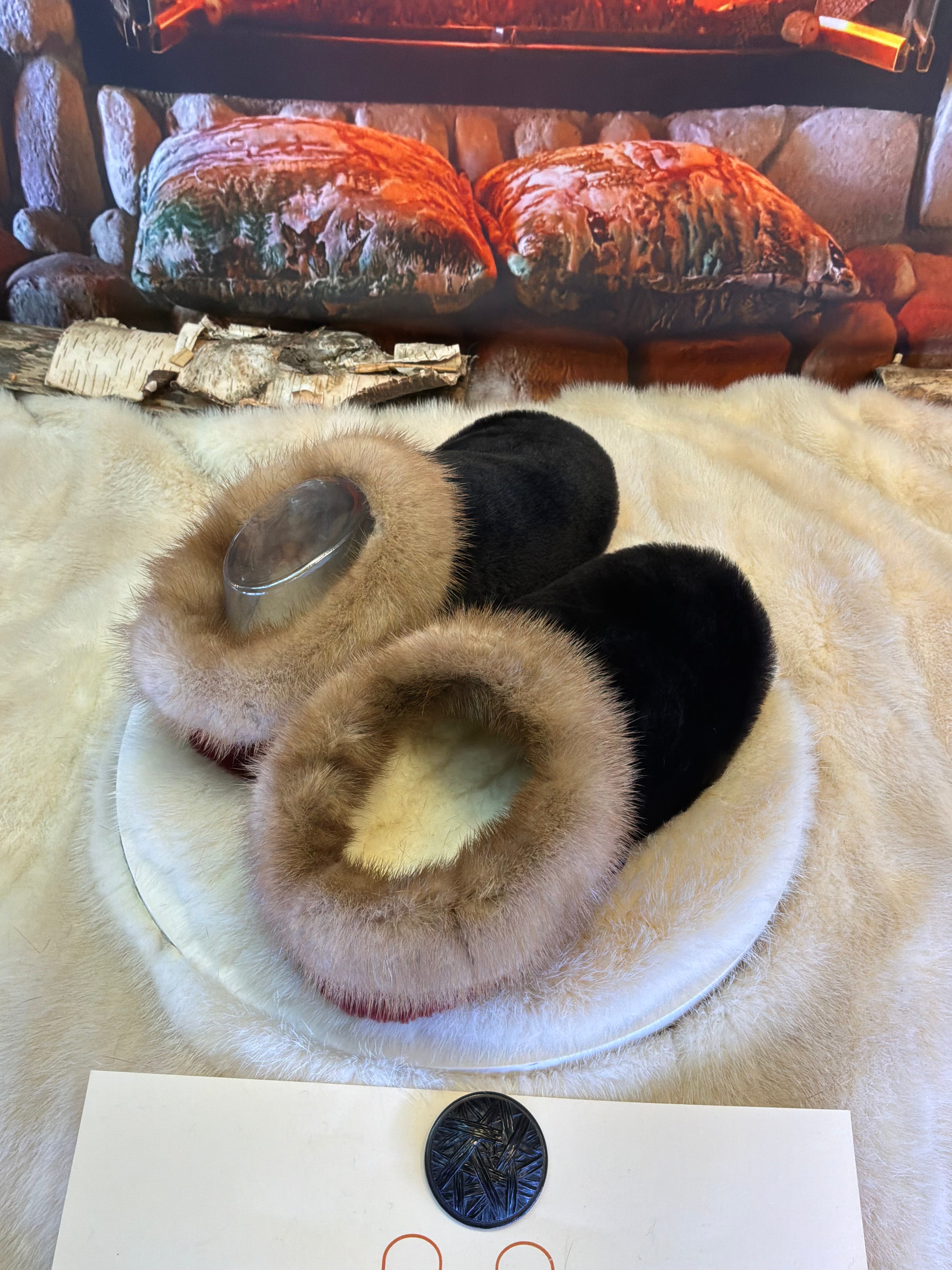 Slipper Sylvie pointure 8 femme – Sherling italien & cuir recyclé, pièce unique faite à la main au Québec