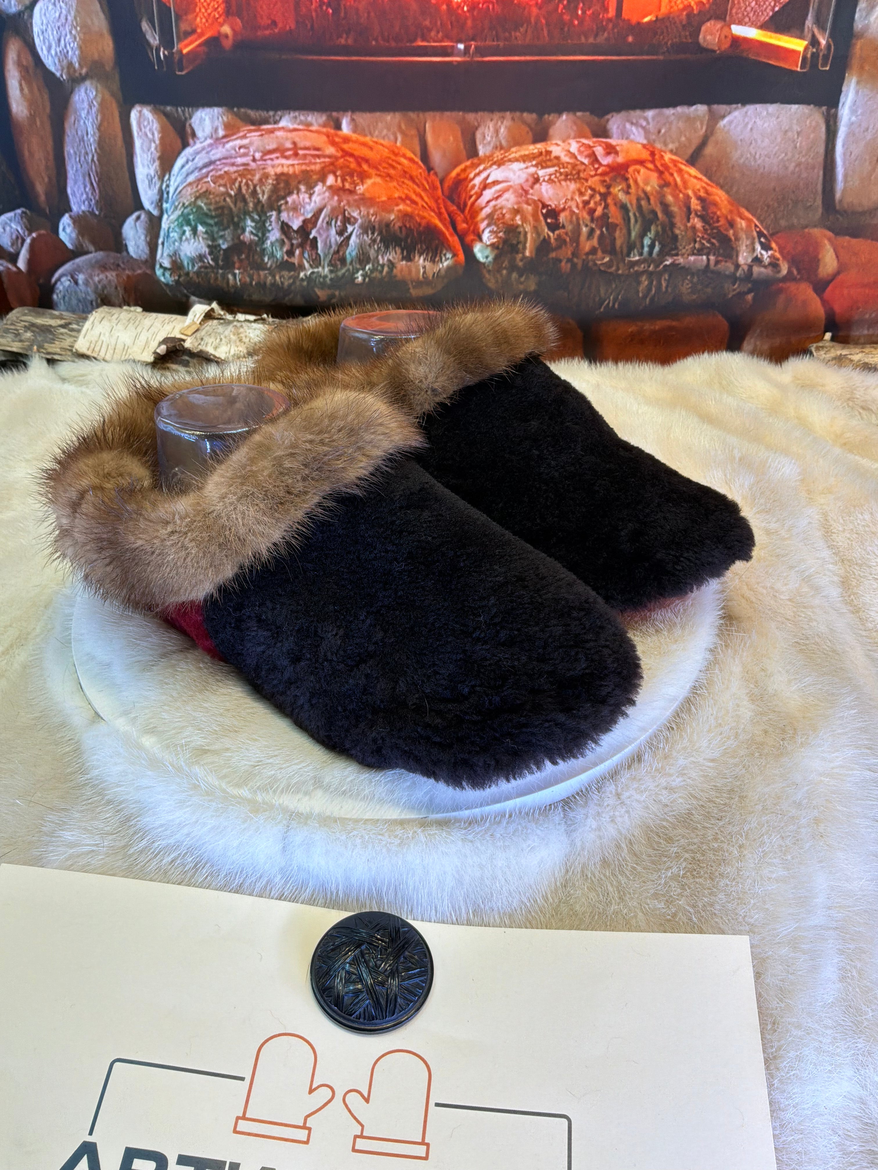 Slipper Pauline pointure 9 femme – Sherling italien & cuir recyclé, pièce unique faite à la main au Québec