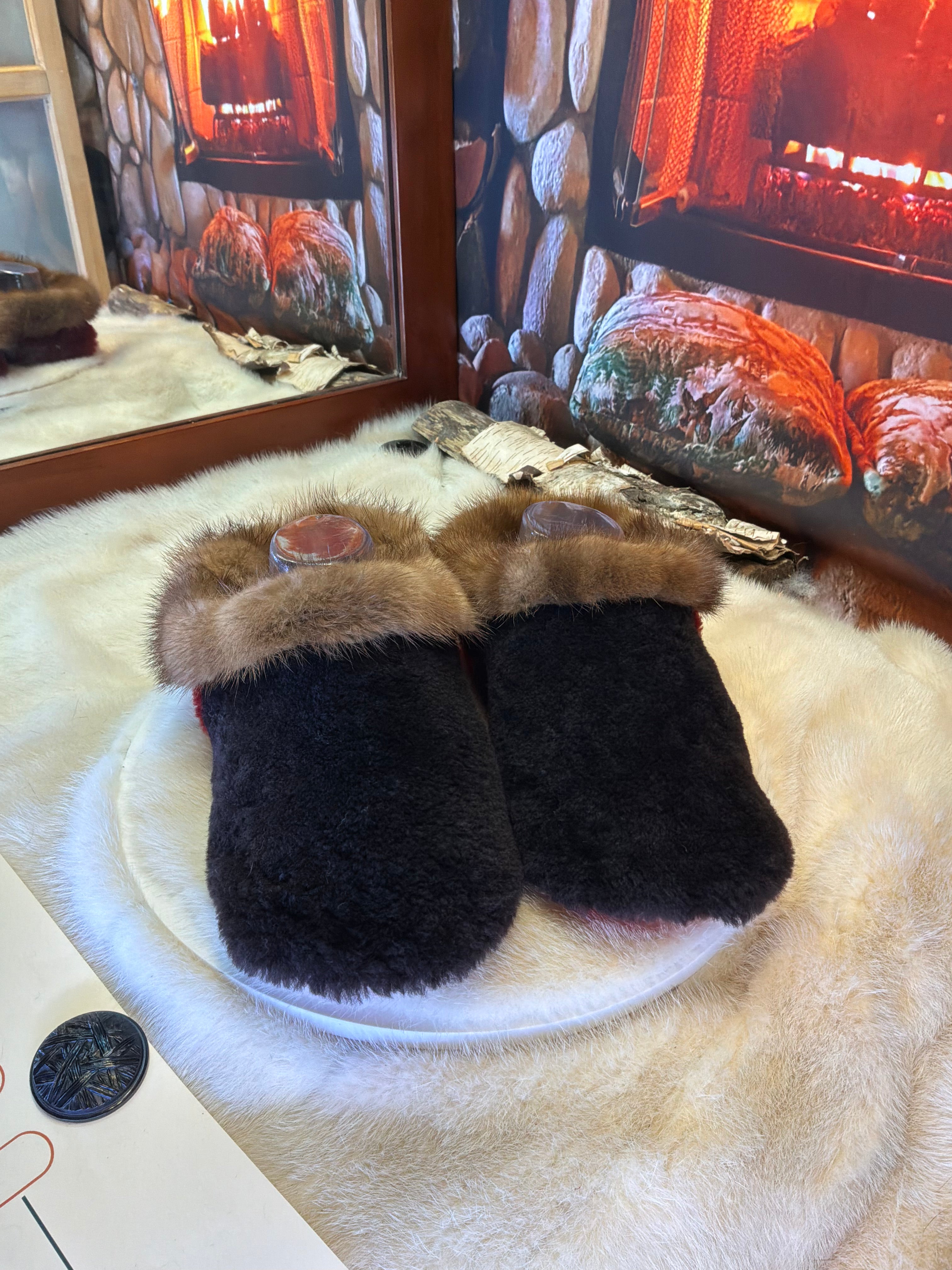 Slipper Pauline pointure 9 femme – Sherling italien & cuir recyclé, pièce unique faite à la main au Québec