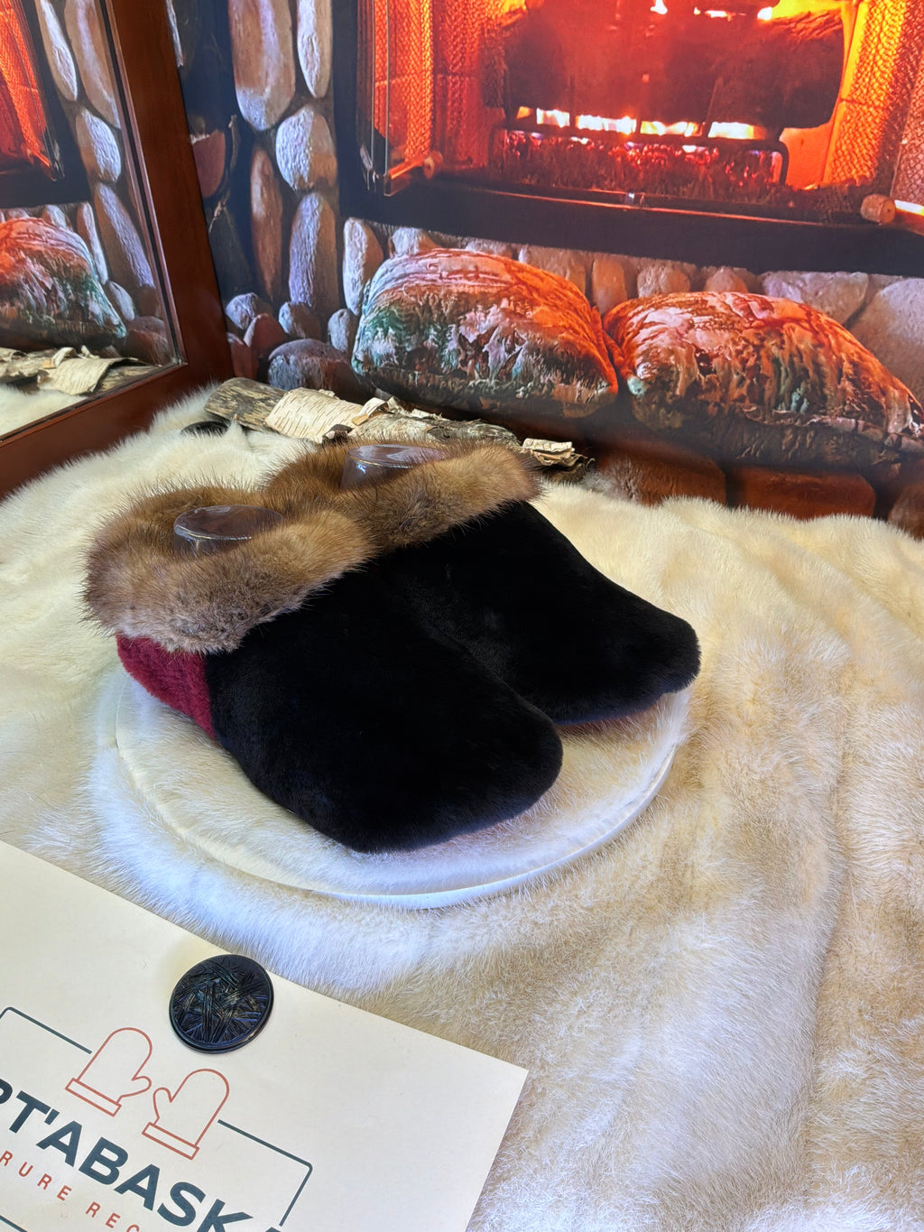 Slipper Julienne pointure 9 femme – Sherling italien & cuir recyclé, pièce unique faite à la main au Québec