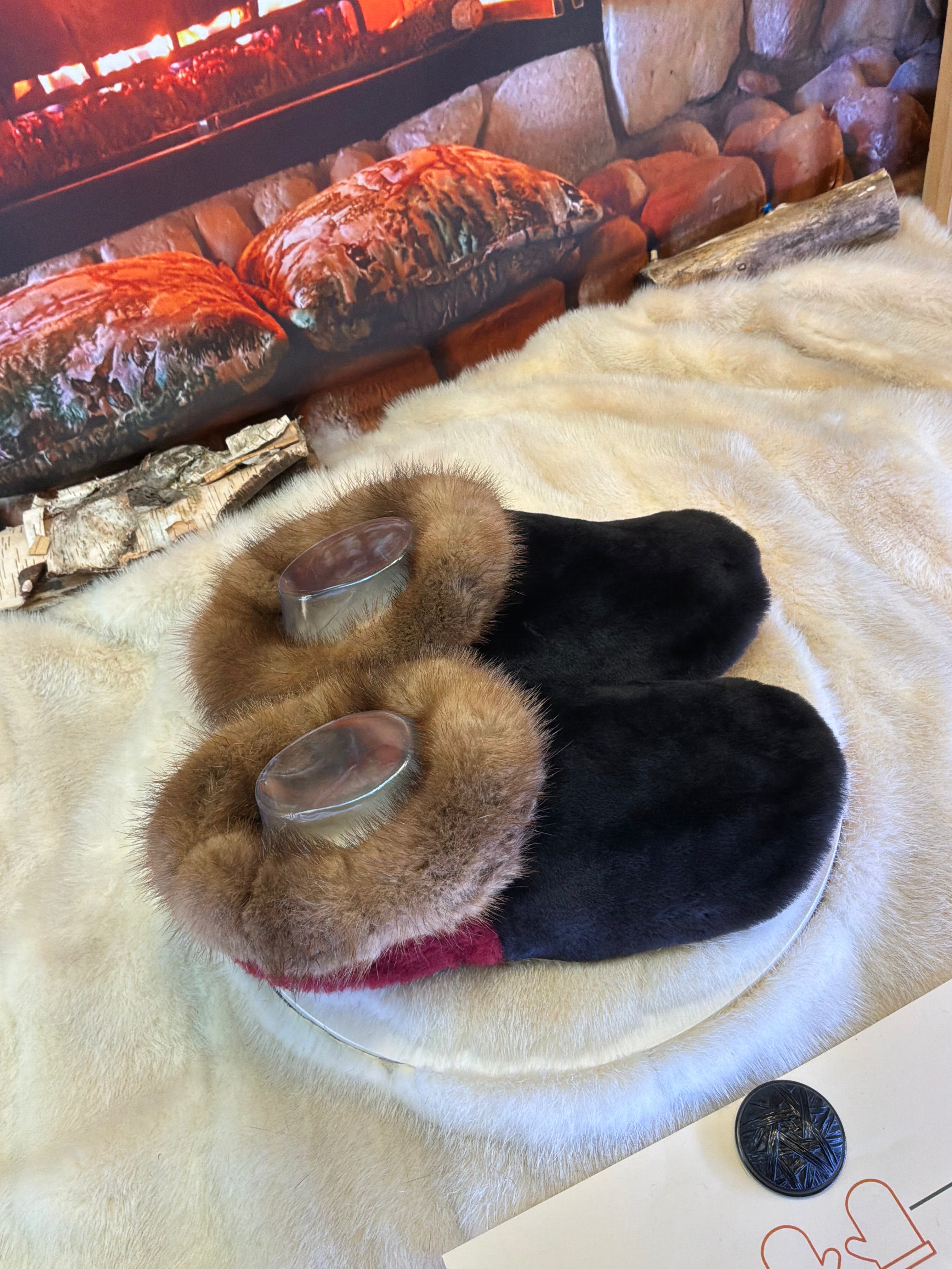 Slipper Julienne pointure 9 femme – Sherling italien & cuir recyclé, pièce unique faite à la main au Québec