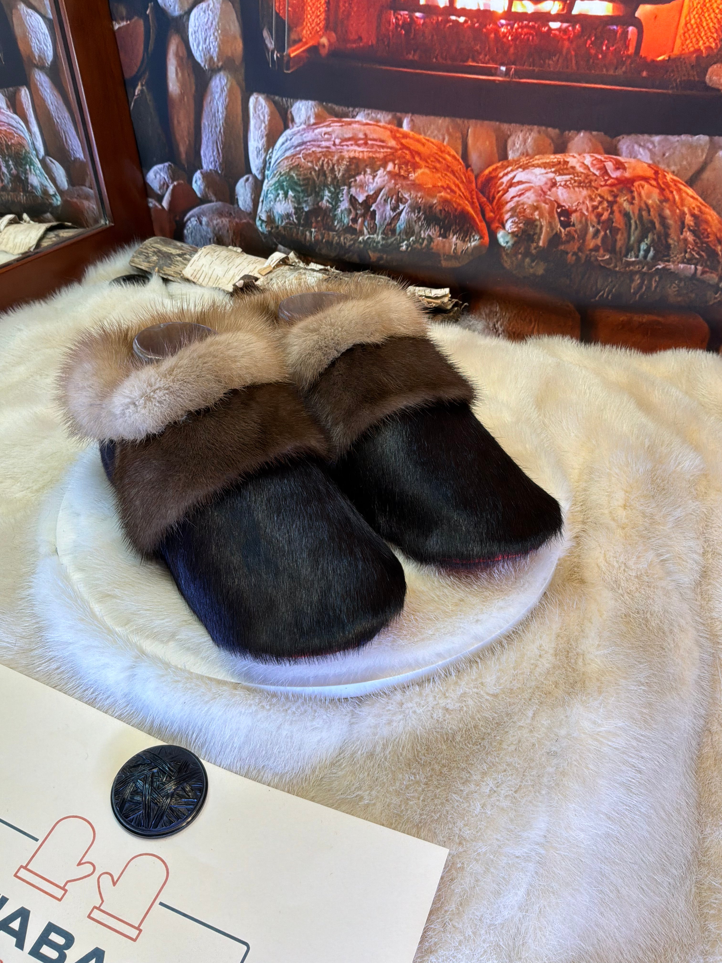 Slipper Jocelyne pointure 8 femme – Sherling italien & cuir recyclé, pièce unique faite à la main au Québec