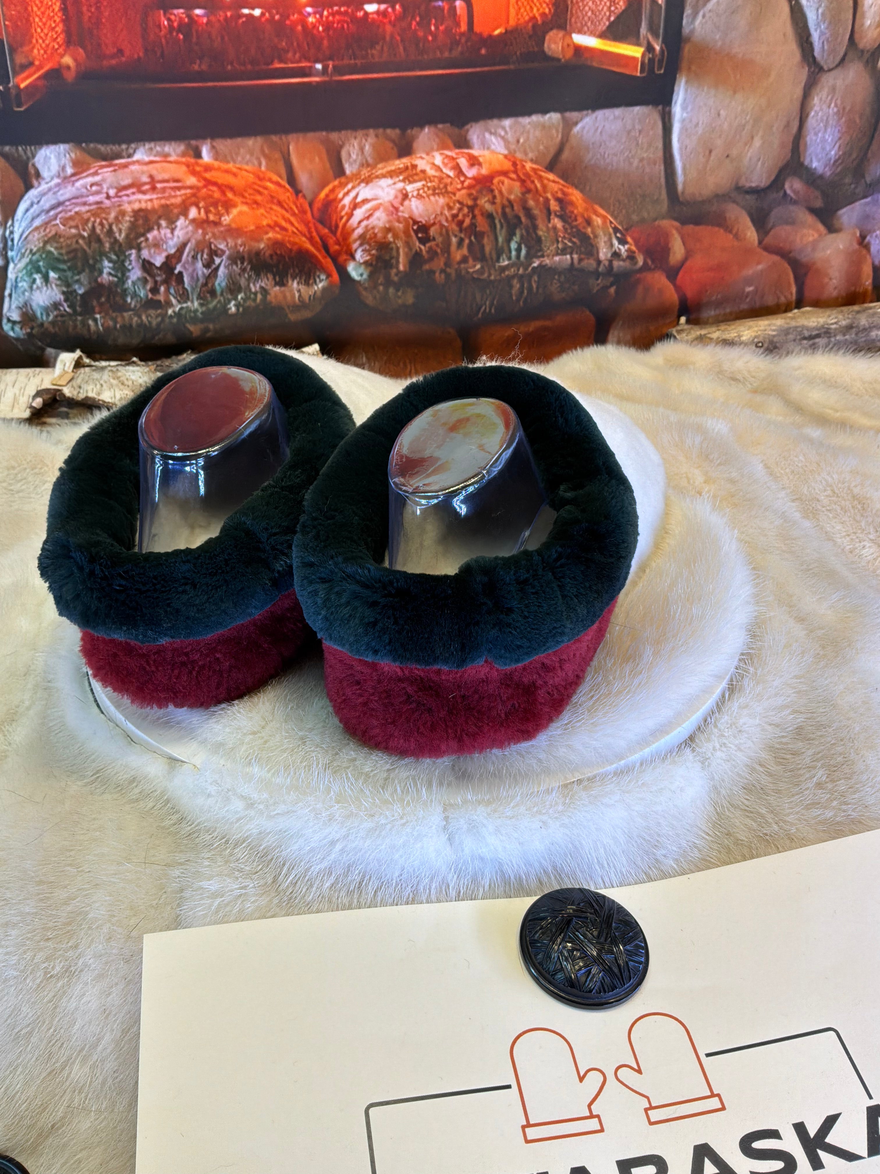 Slipper Jacqueline pointure 9 femme – Sherling italien & cuir recyclé, pièce unique faite à la main au Québec