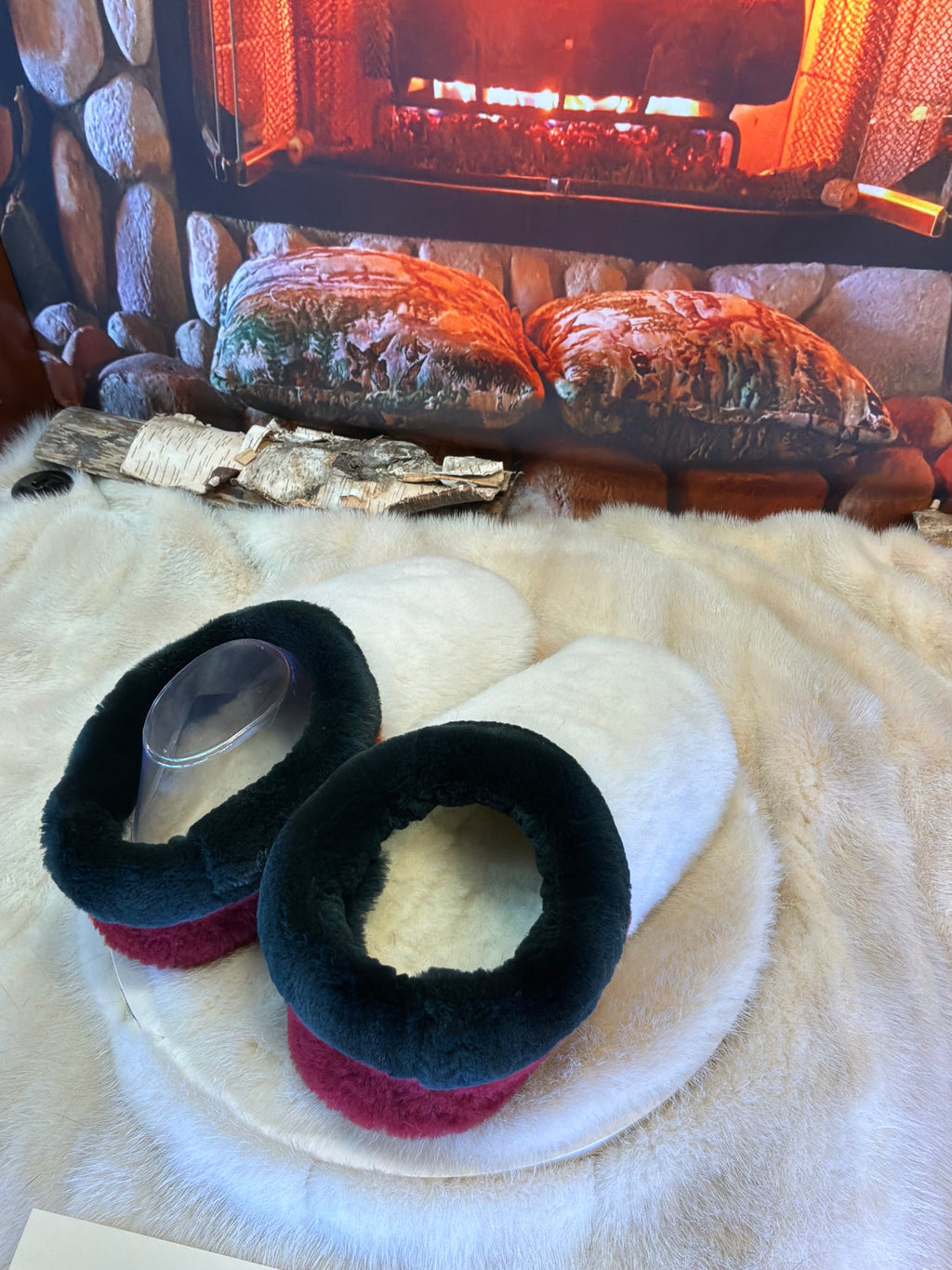 Slipper Jacqueline pointure 9 femme – Sherling italien & cuir recyclé, pièce unique faite à la main au Québec