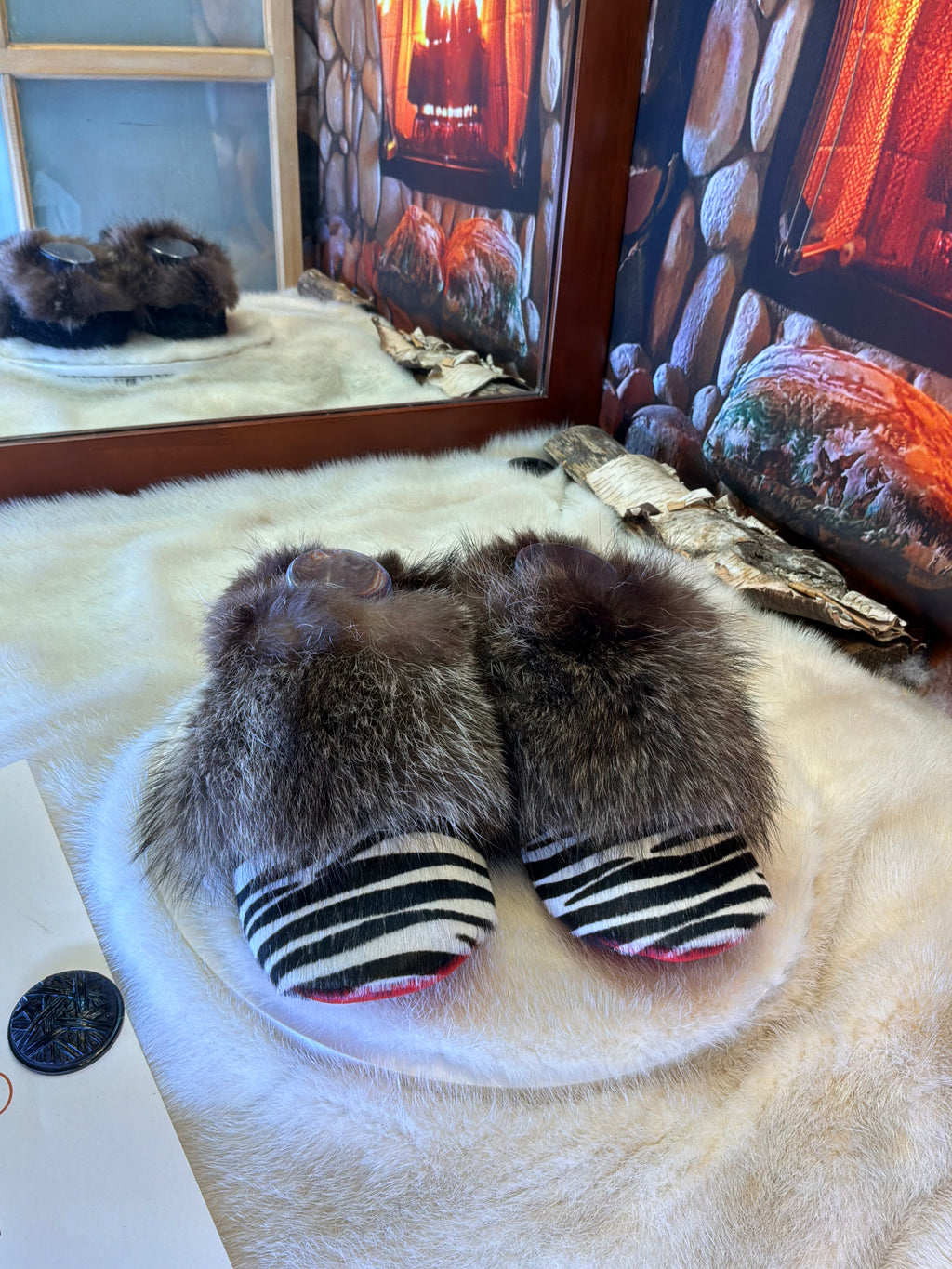 Slipper Alphonsine pointure 7 femme – Sherling italien & cuir recyclé, pièce unique faite à la main au Québec