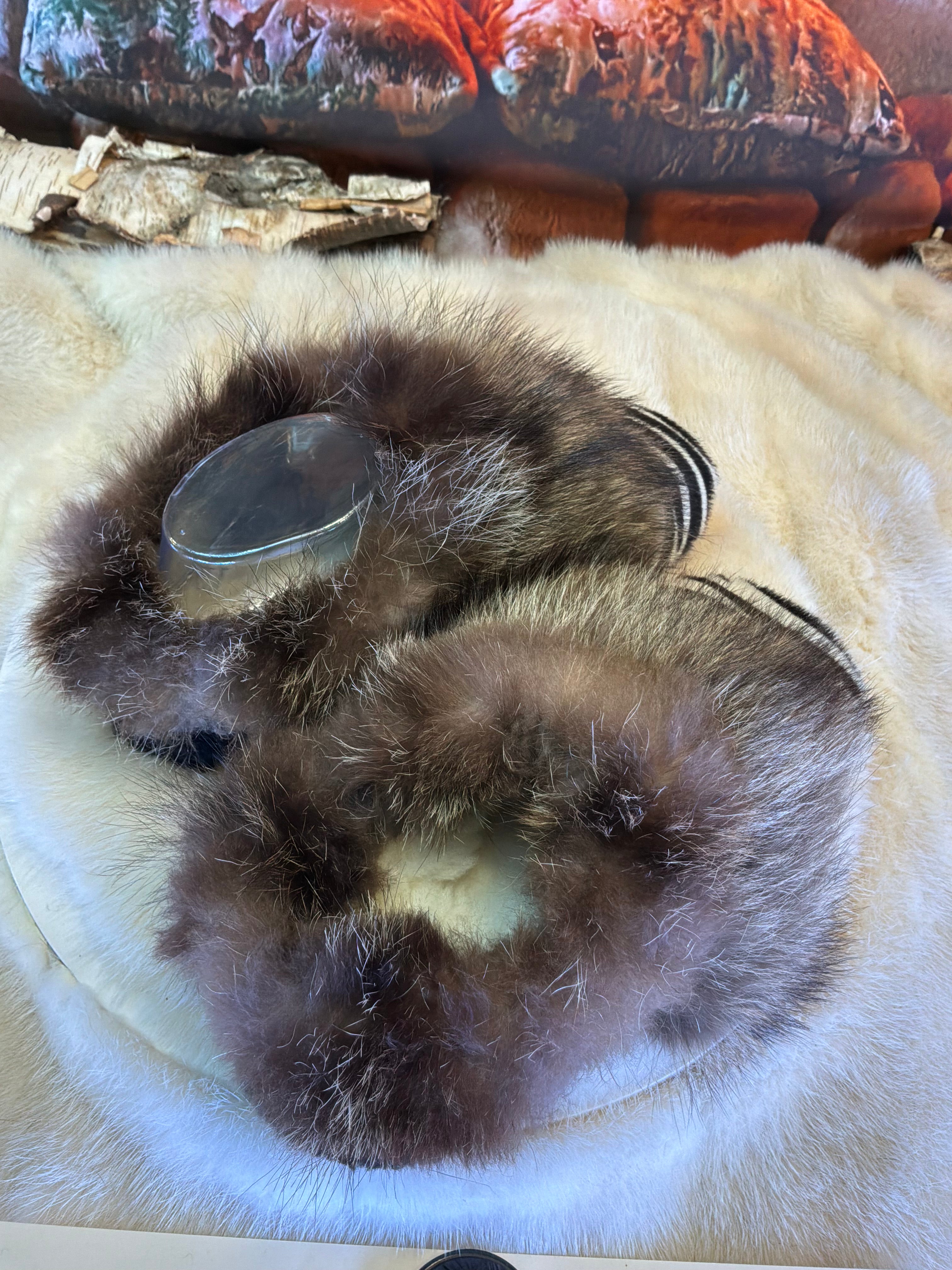 Slipper Alphonsine pointure 7 femme – Sherling italien & cuir recyclé, pièce unique faite à la main au Québec