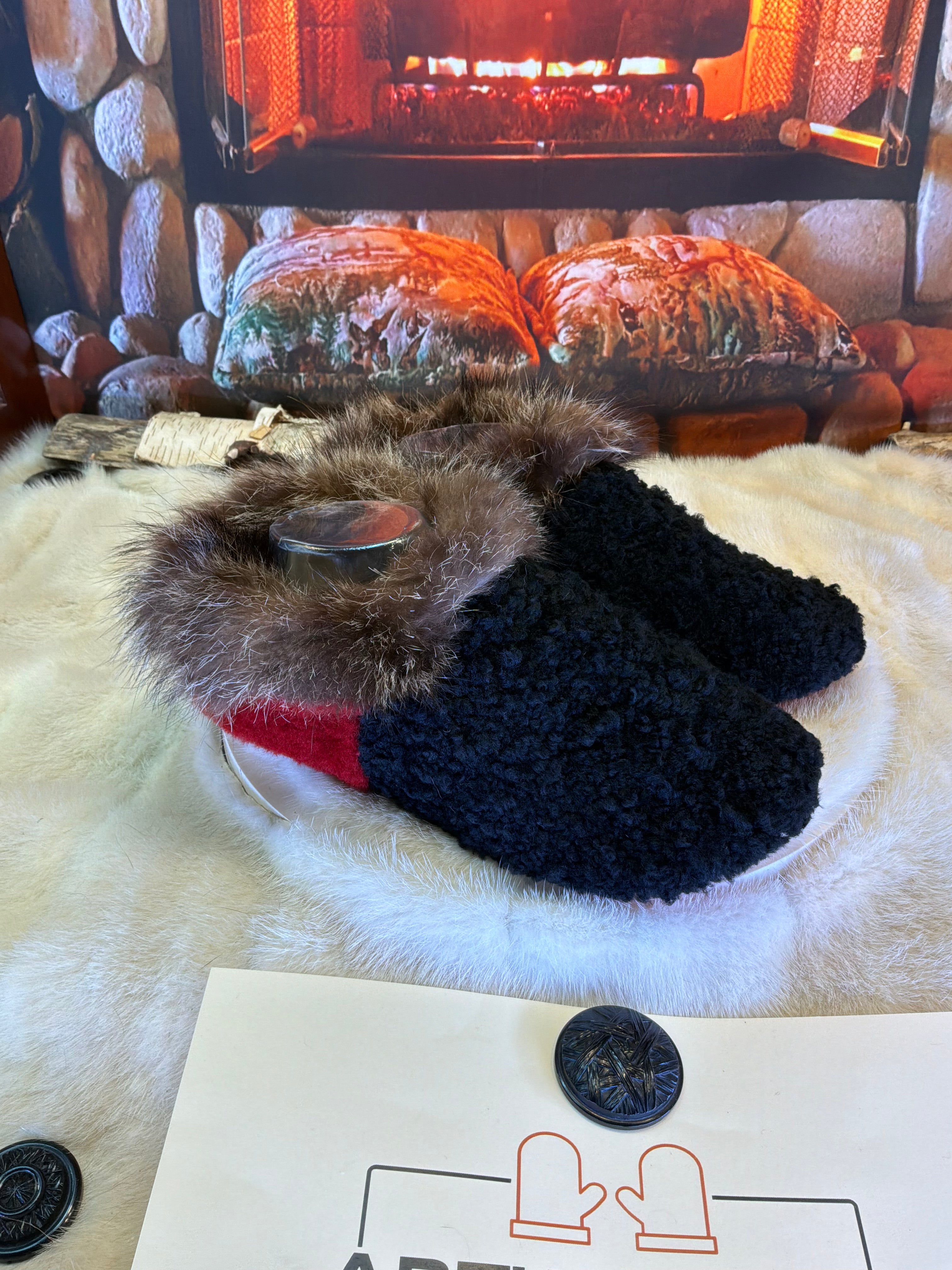 Slipper Simone pointure 9 femme – Sherling italien & cuir recyclé, pièce unique faite à la main au Québec