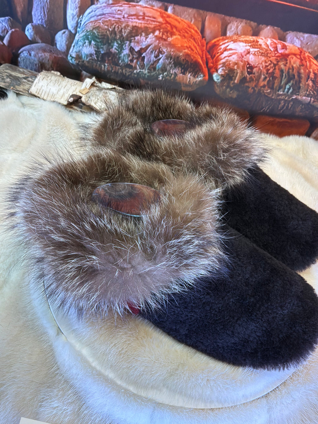 Slipper Jeanette pointure 9 femme – Sherling italien & cuir recyclé, pièce unique faite à la main au Québec