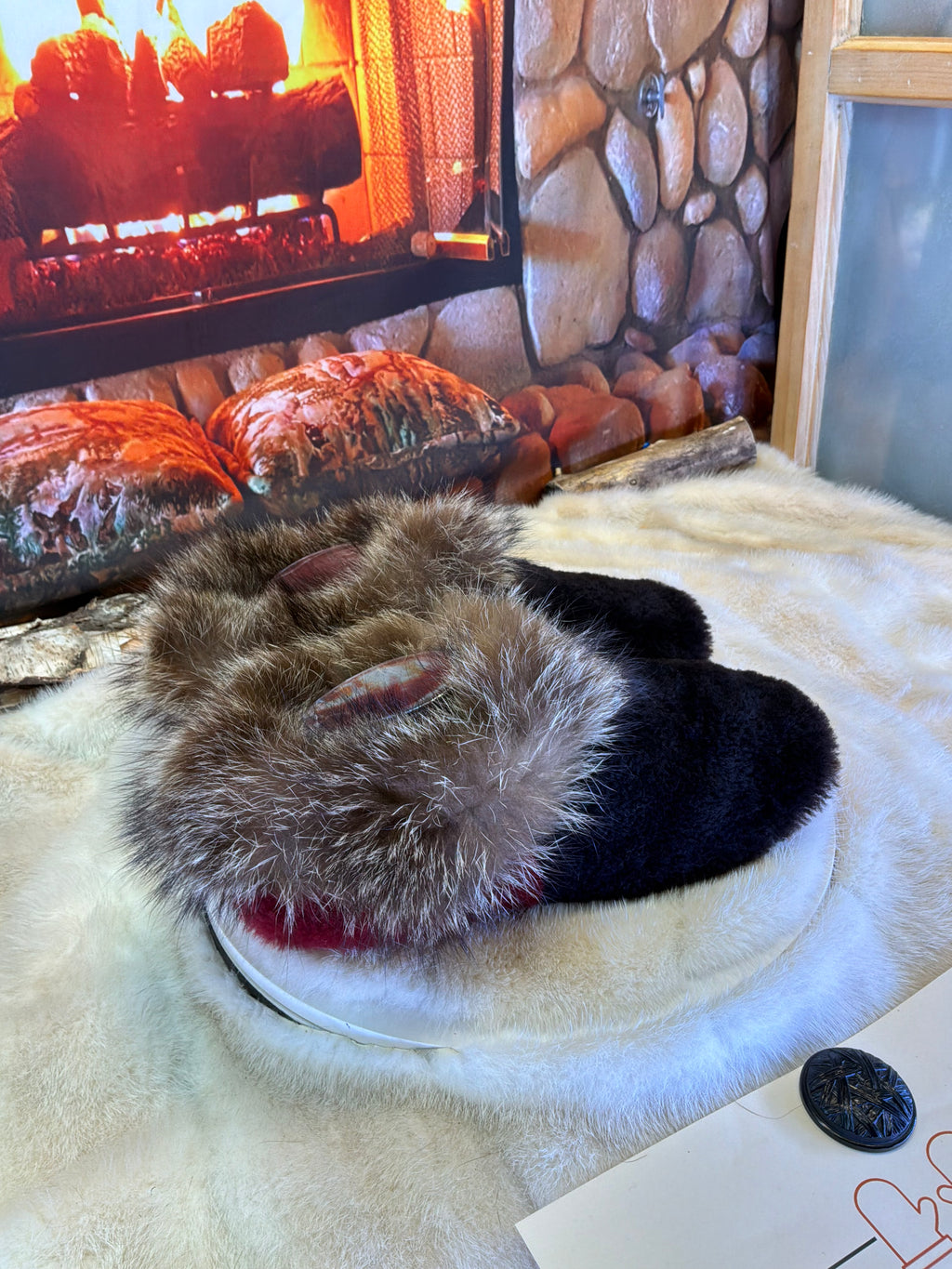Slipper Jeanette pointure 9 femme – Sherling italien & cuir recyclé, pièce unique faite à la main au Québec