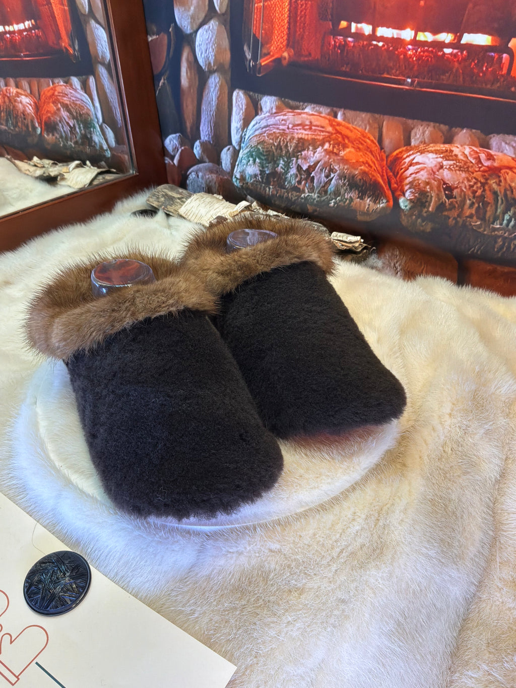 Slipper Germaine pointure 9 femme – Sherling italien & cuir recyclé, pièce unique faite à la main au Québec