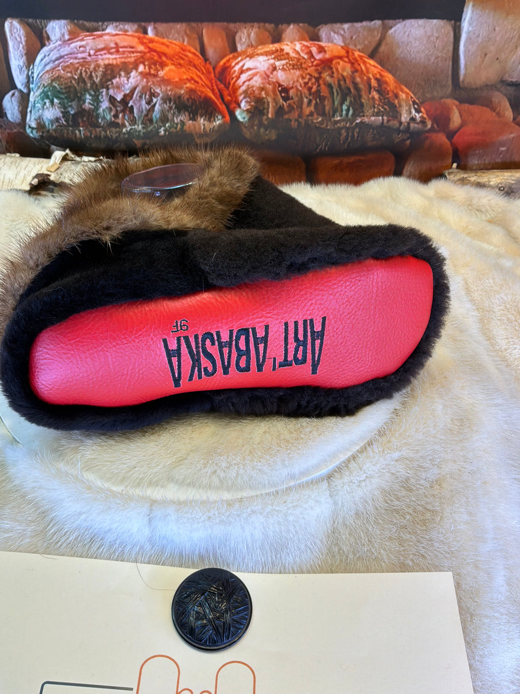 Slipper Germaine pointure 9 femme – Sherling italien & cuir recyclé, pièce unique faite à la main au Québec