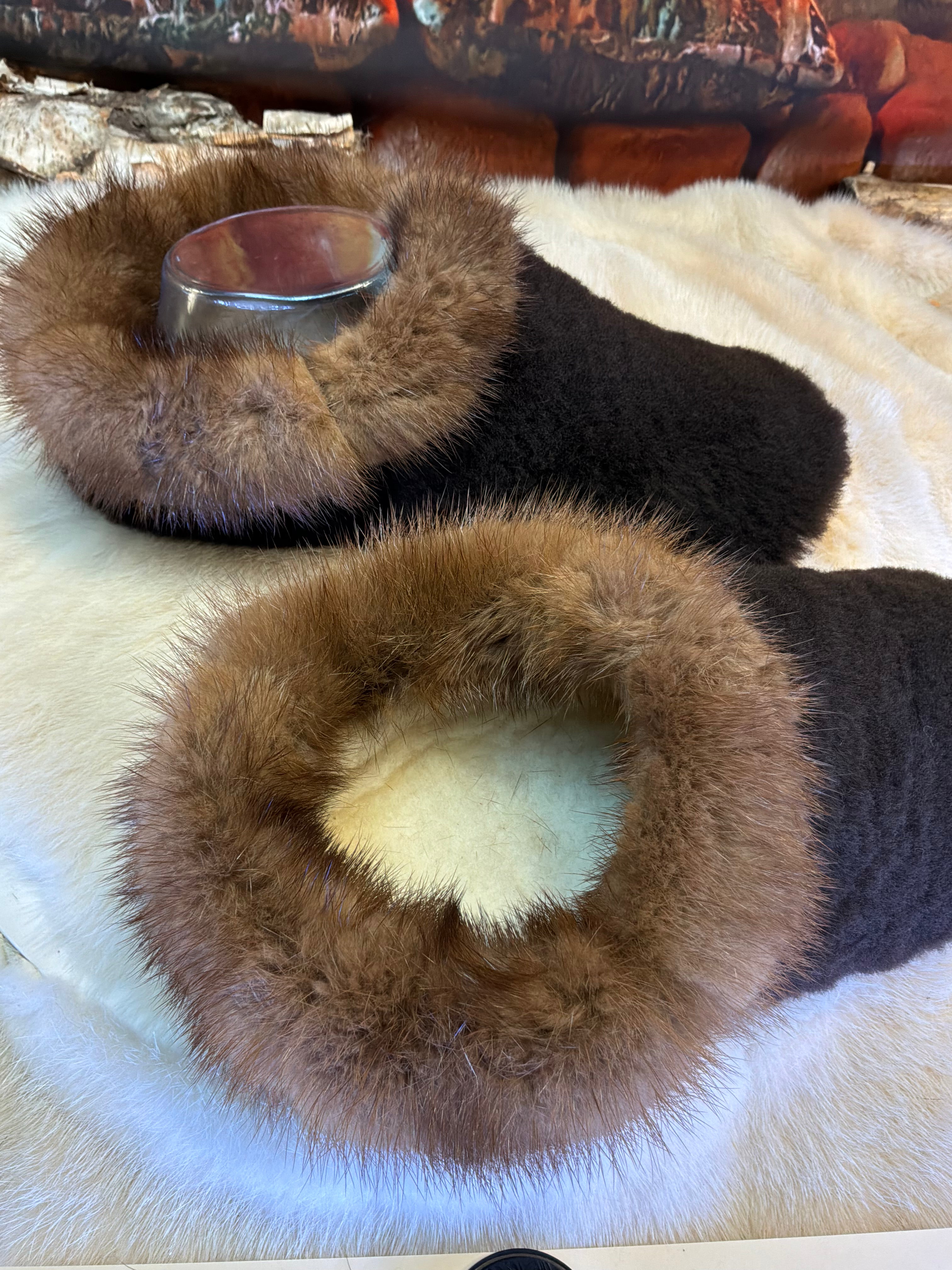 Slipper Germaine pointure 9 femme – Sherling italien & cuir recyclé, pièce unique faite à la main au Québec