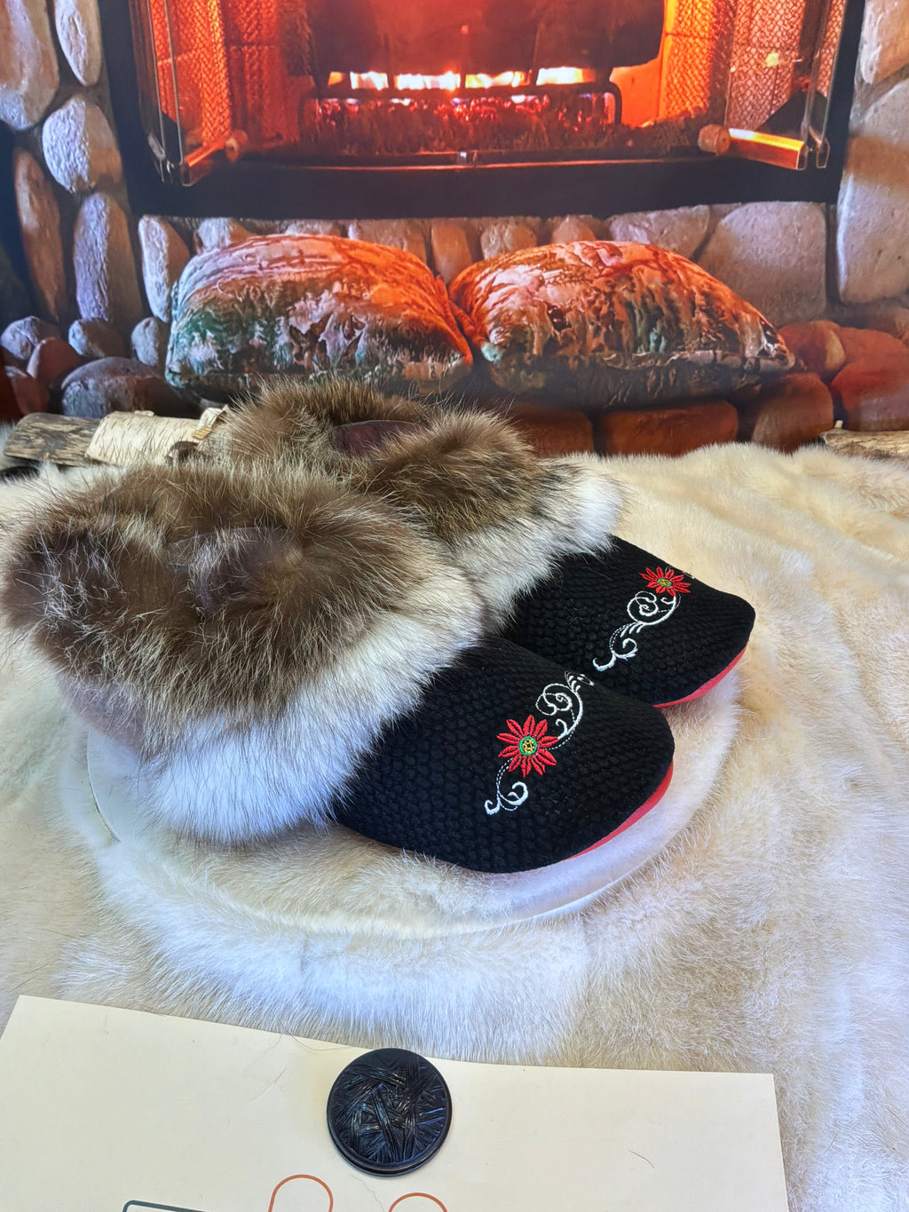 Slipper Simone pointure 9 Homme / 11 femme  – Sherling italien & cuir recyclé, pièce unique faite à la main au Québec