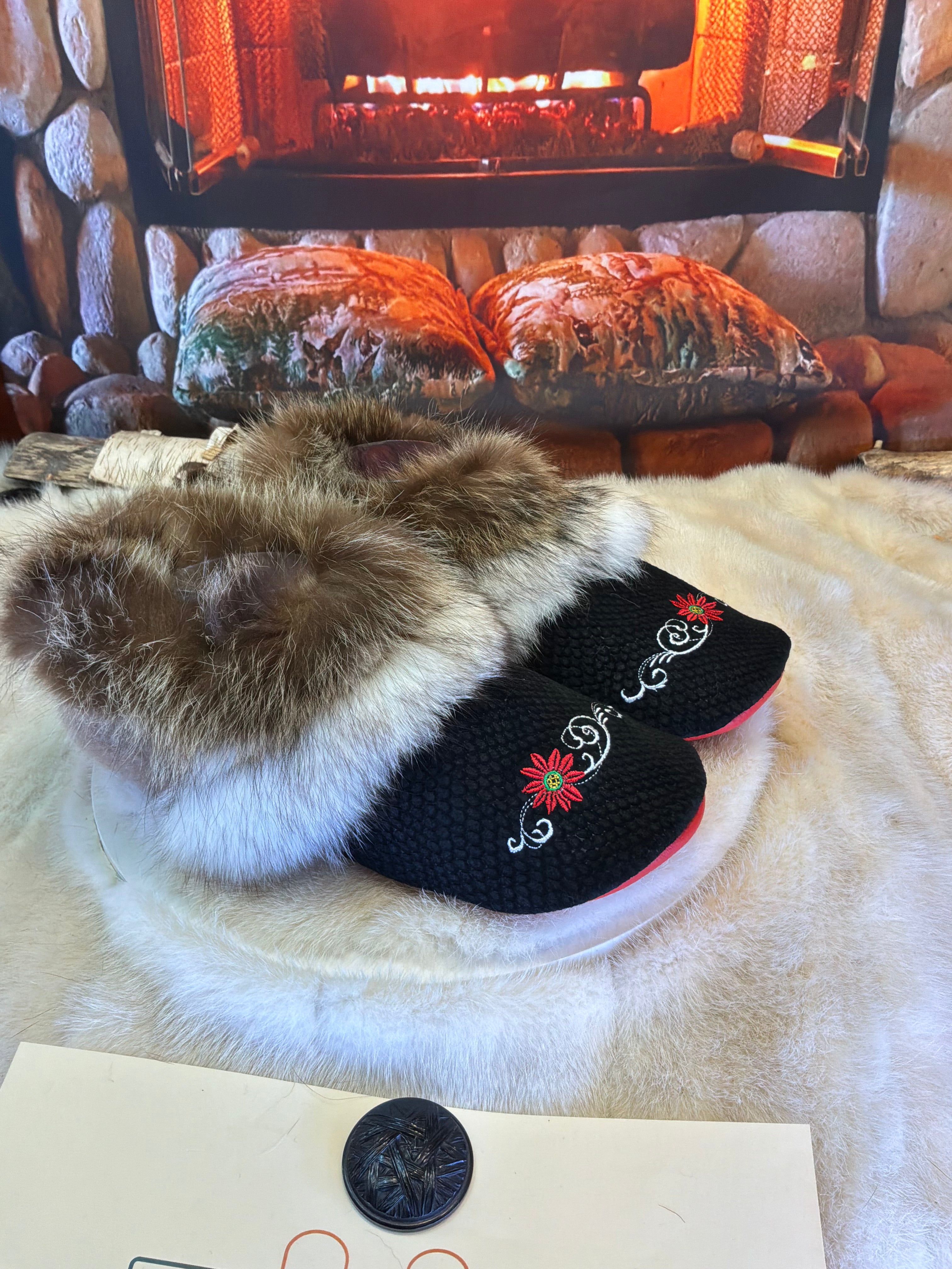 Slipper Simone pointure 9 Homme / 11 femme  – Sherling italien & cuir recyclé, pièce unique faite à la main au Québec