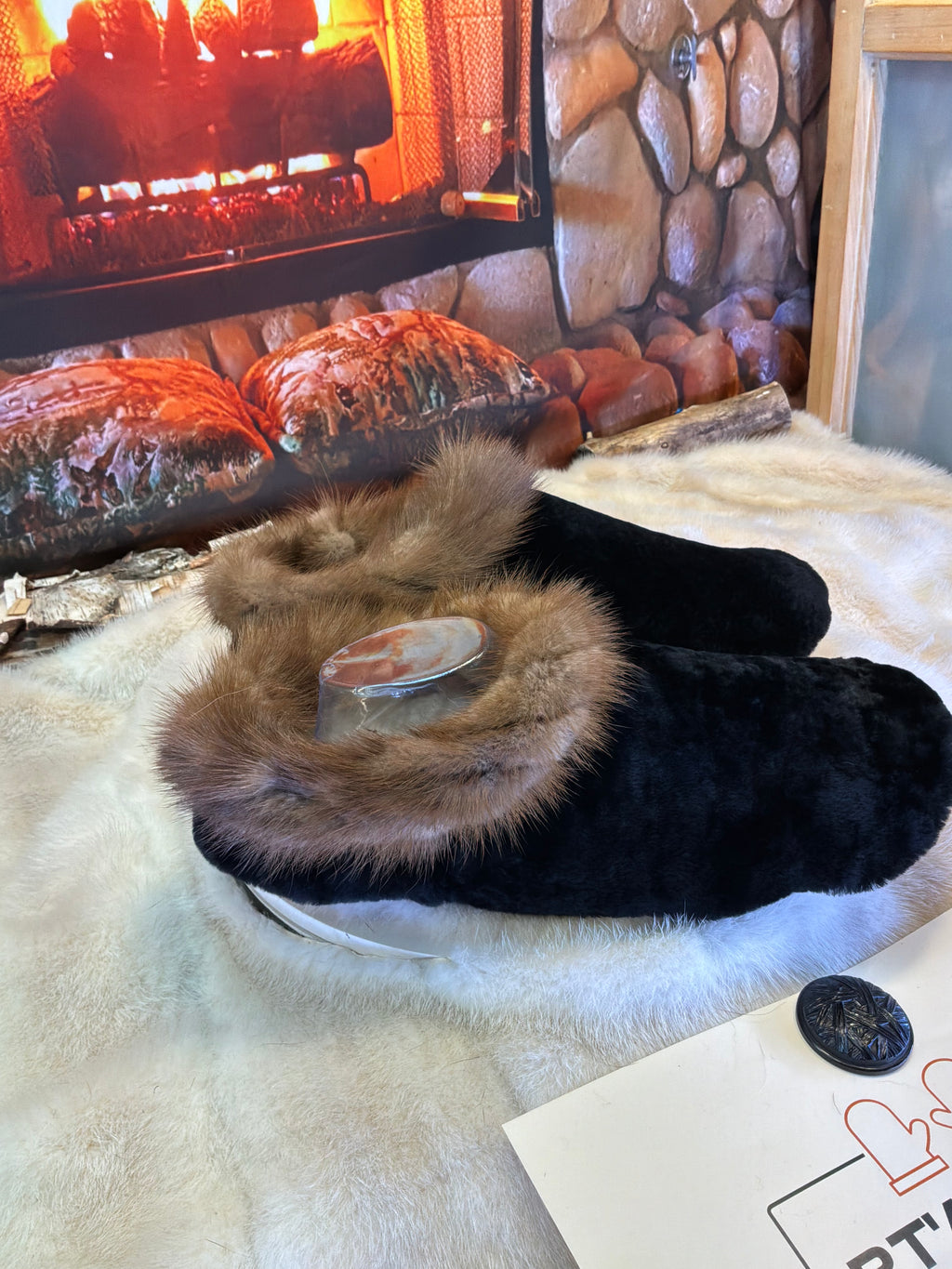 Slipper Colette pointure 11 Homme – Sherling italien & cuir recyclé, pièce unique faite à la main au Québec
