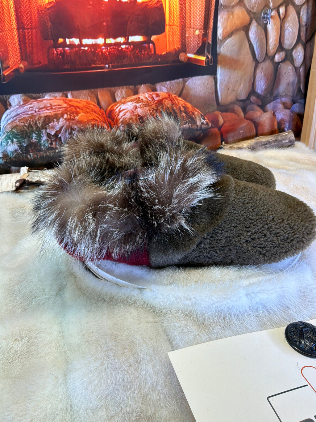 Slipper Germaine pointure 11 Homme – Sherling italien & cuir recyclé, pièce unique faite à la main au Québec