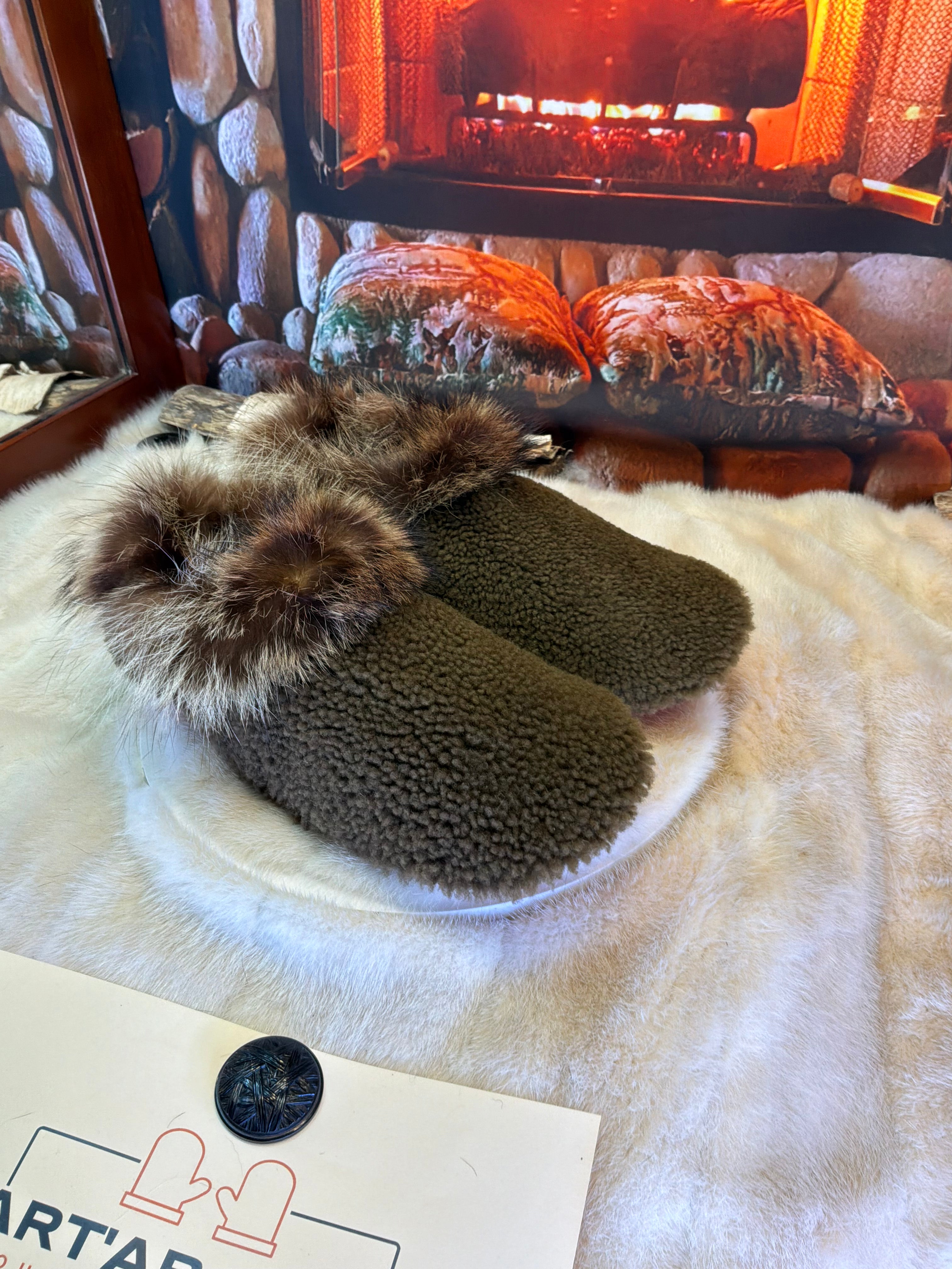 Slipper Aline pointure 11 Homme – Sherling italien & cuir recyclé, pièce unique faite à la main au Québec