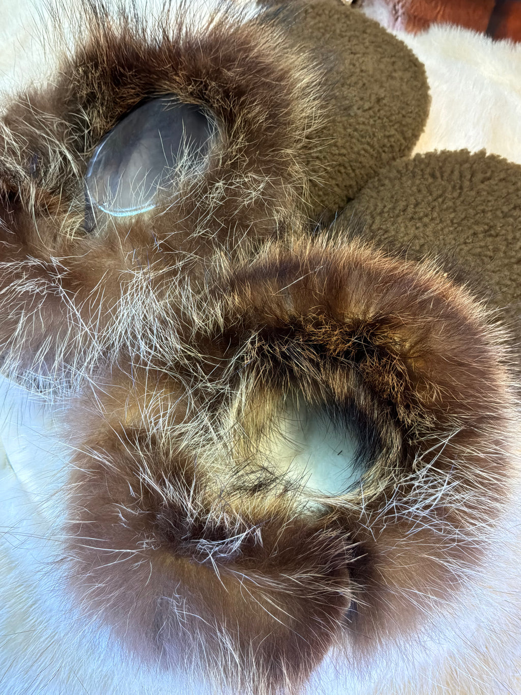 Slipper Aline pointure 11 Homme – Sherling italien & cuir recyclé, pièce unique faite à la main au Québec