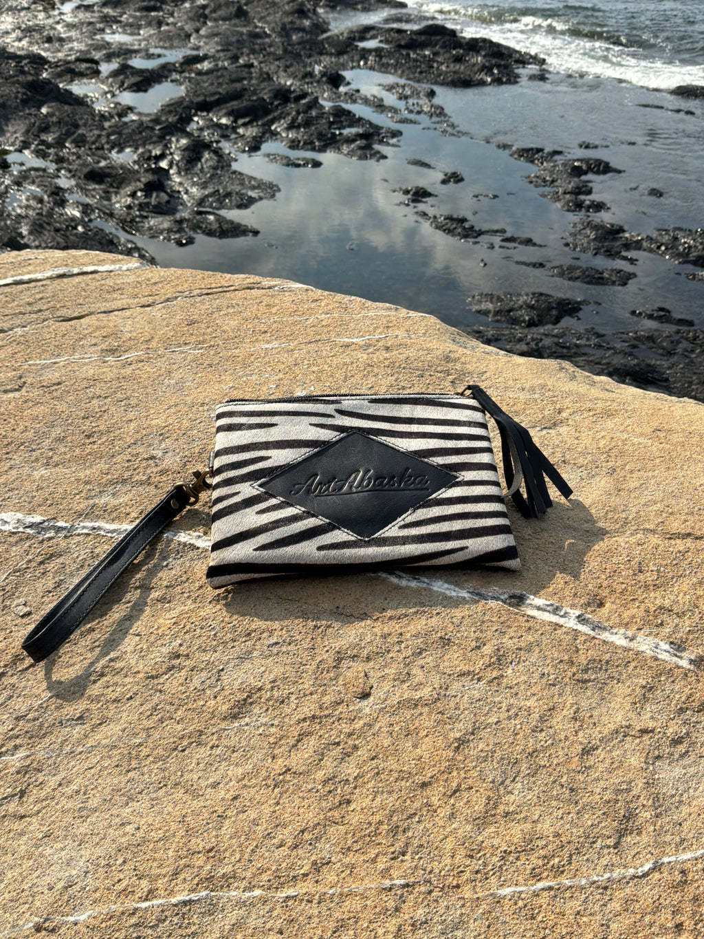 Pochette-portefeuille multifonction en fourrure de vache imprimée zébrée – ArtAbaska